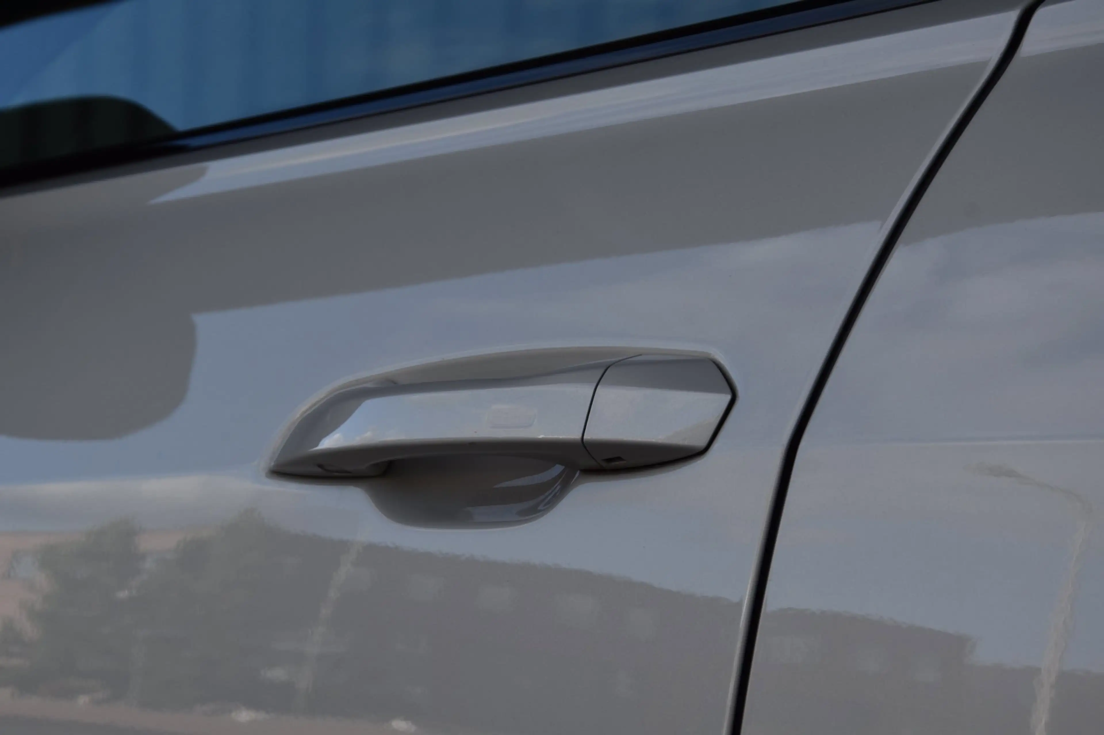 Audi Q8 55 TFSI e quattro S-Line SQ8 Stijl PANODAK|RSZETEL — photo 25