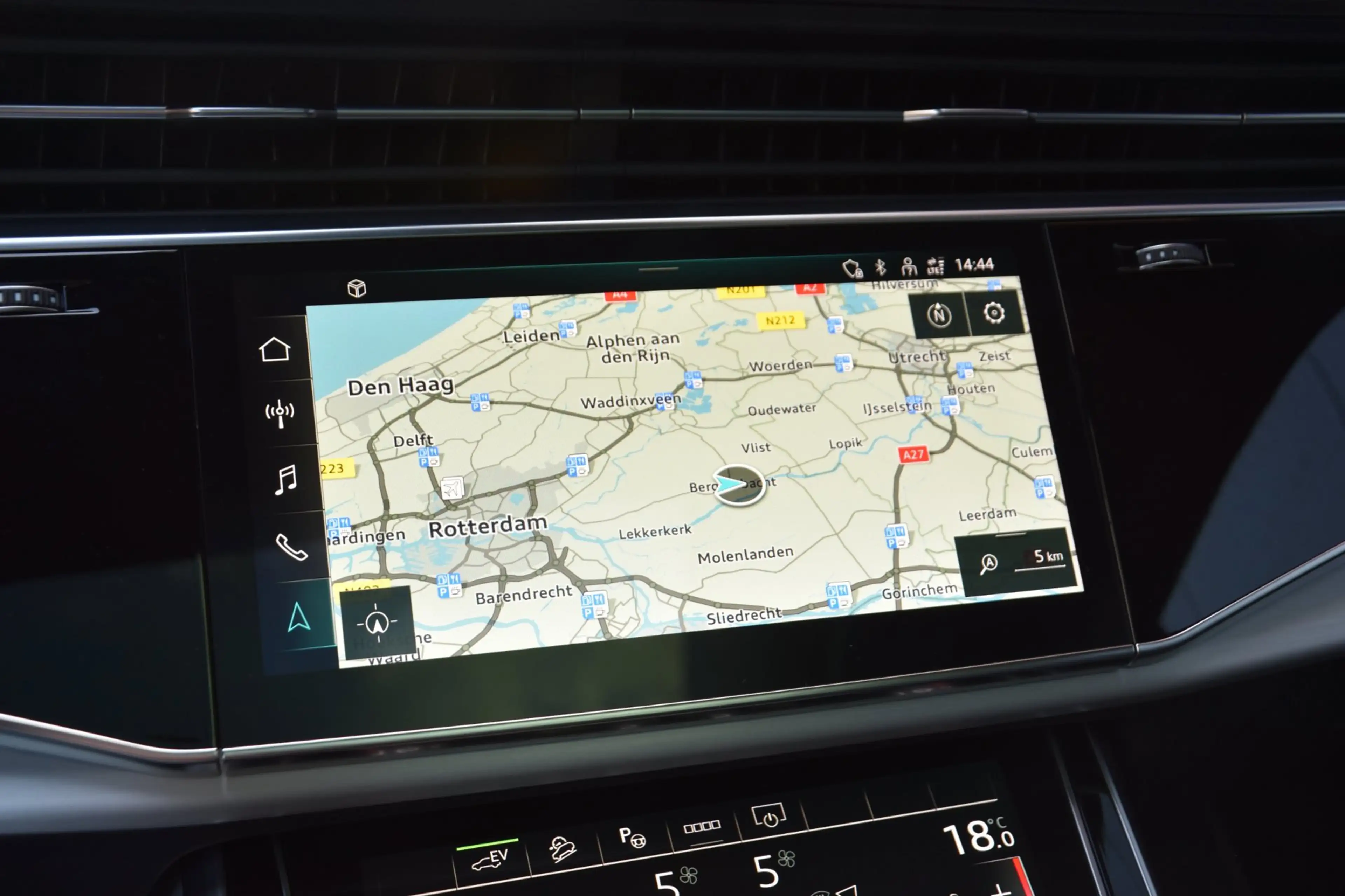 Audi Q8 55 TFSI e quattro S-Line SQ8 Stijl PANODAK|RSZETEL — photo 38