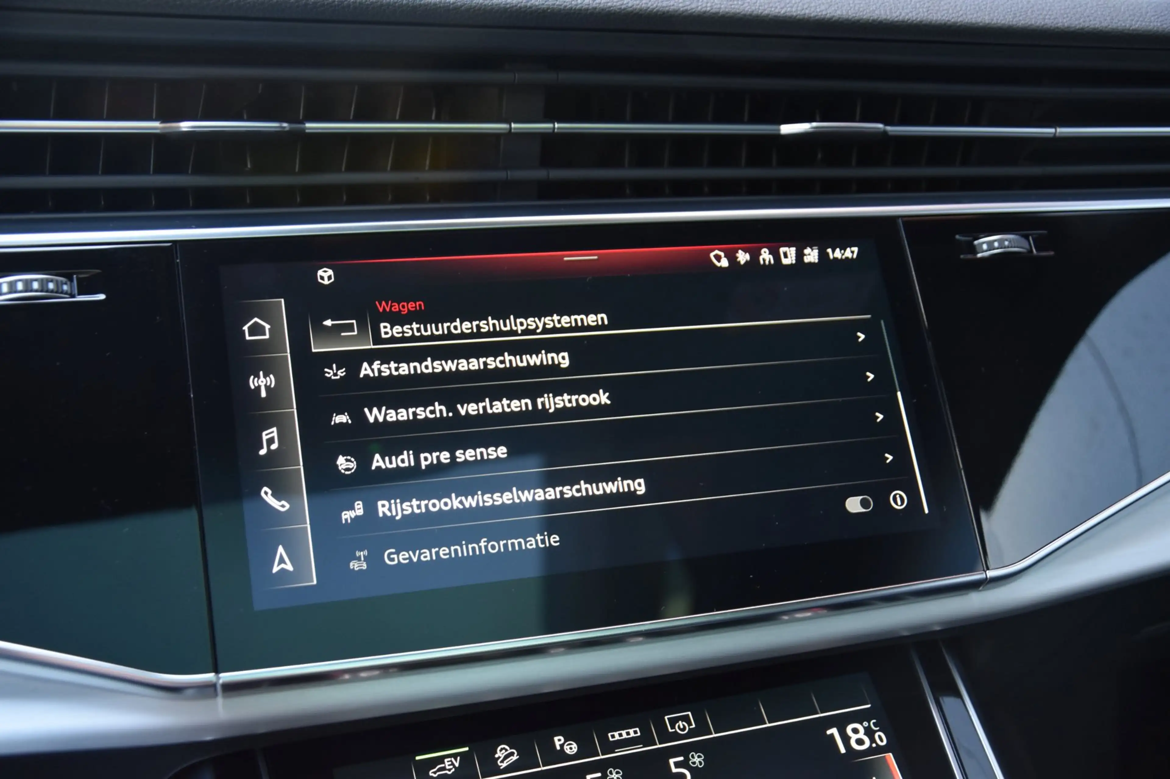 Audi Q8 55 TFSI e quattro S-Line SQ8 Stijl PANODAK|RSZETEL — photo 46