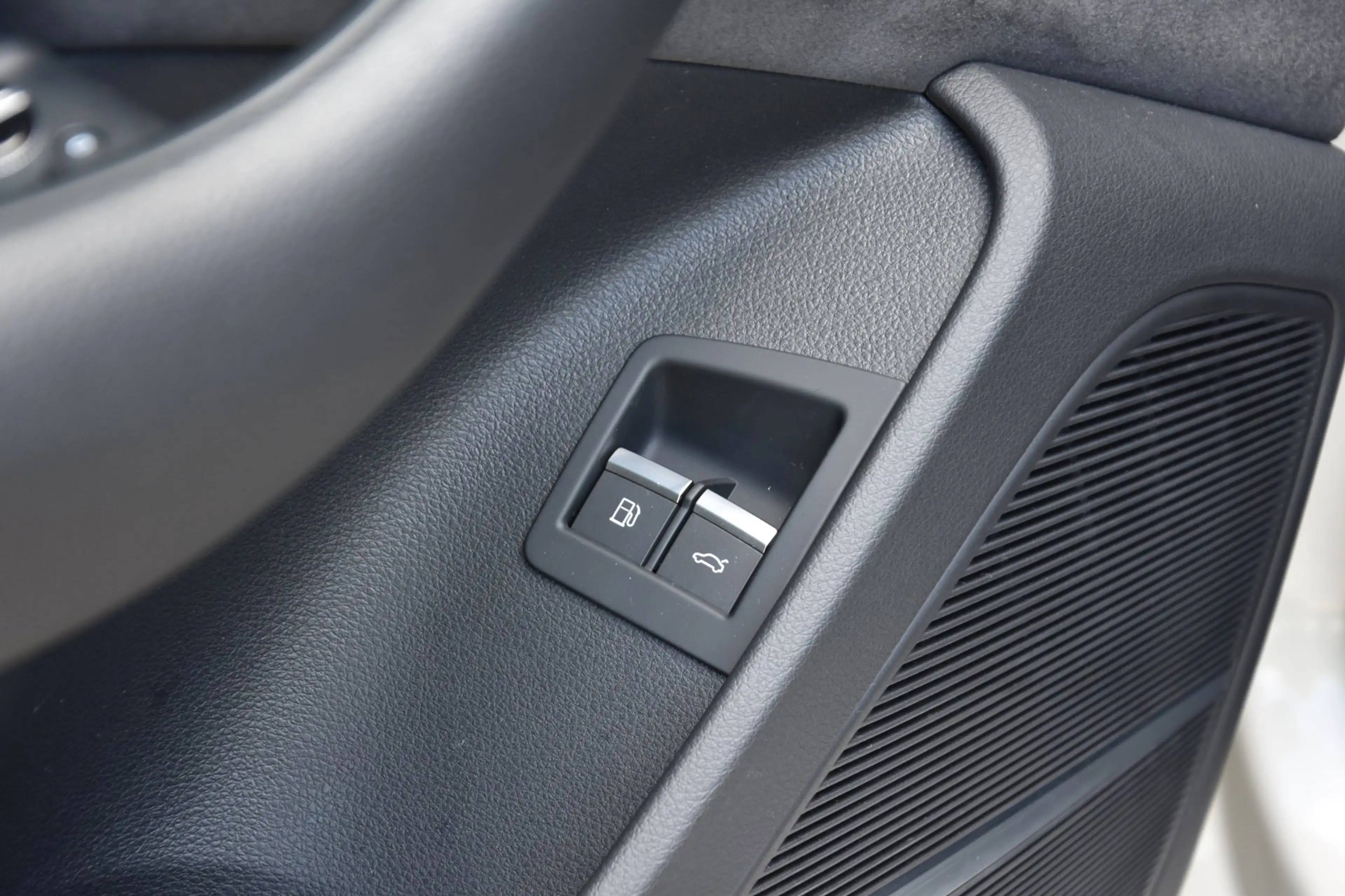 Audi Q8 55 TFSI e quattro S-Line SQ8 Stijl PANODAK|RSZETEL — photo 28