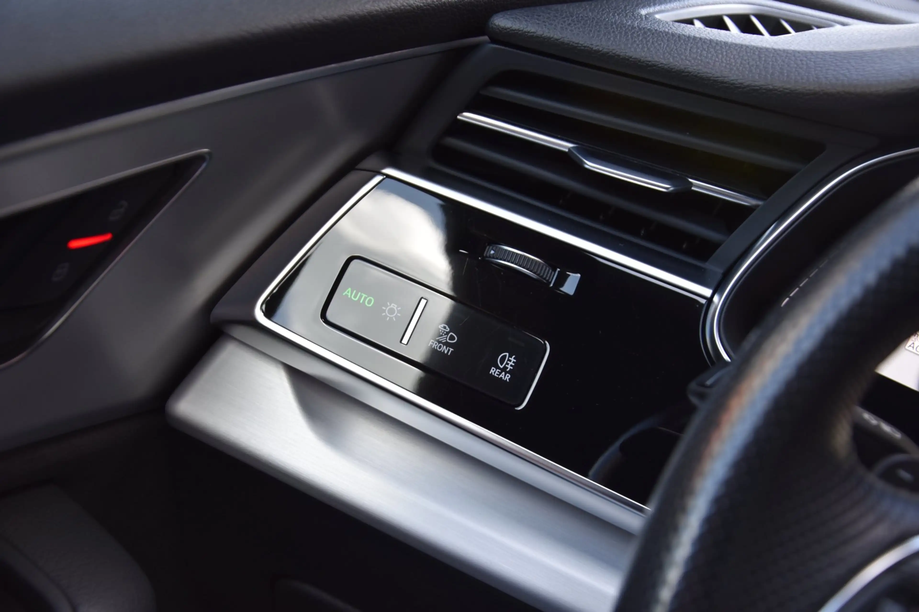 Audi Q8 55 TFSI e quattro S-Line SQ8 Stijl PANODAK|RSZETEL — photo 32