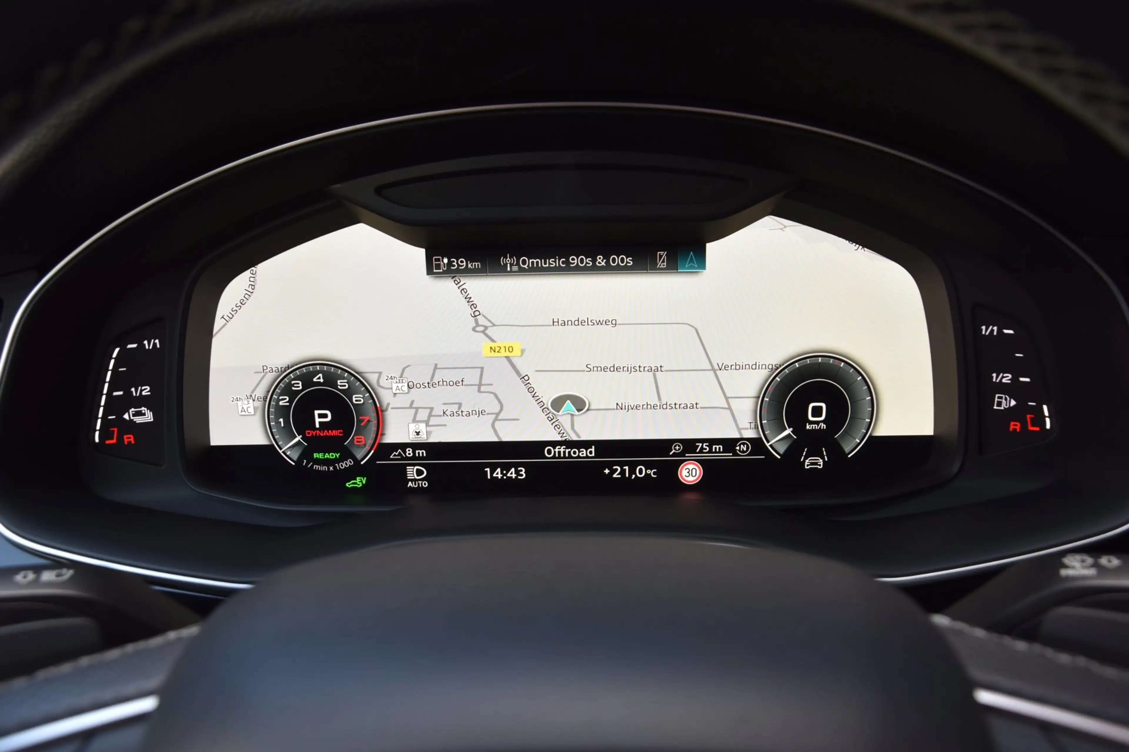 Audi Q8 55 TFSI e quattro S-Line SQ8 Stijl PANODAK|RSZETEL — photo 37