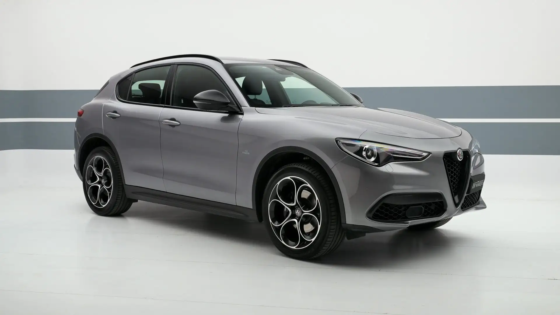 Alfa Romeo Stelvio 2.0 Turbo 280 CV AT8 Q4 B-Tech Gris - 2