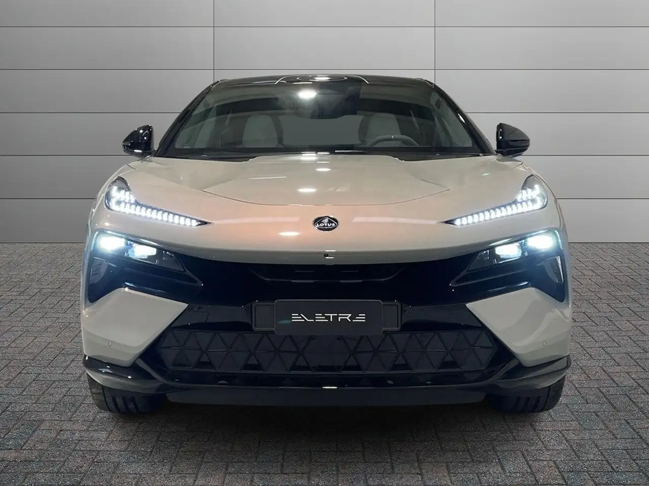 Lotus Eletre 2026