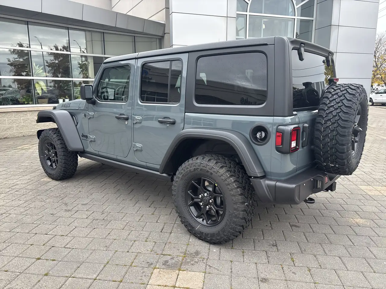 Jeep Wrangler снимка Jeep Wrangler