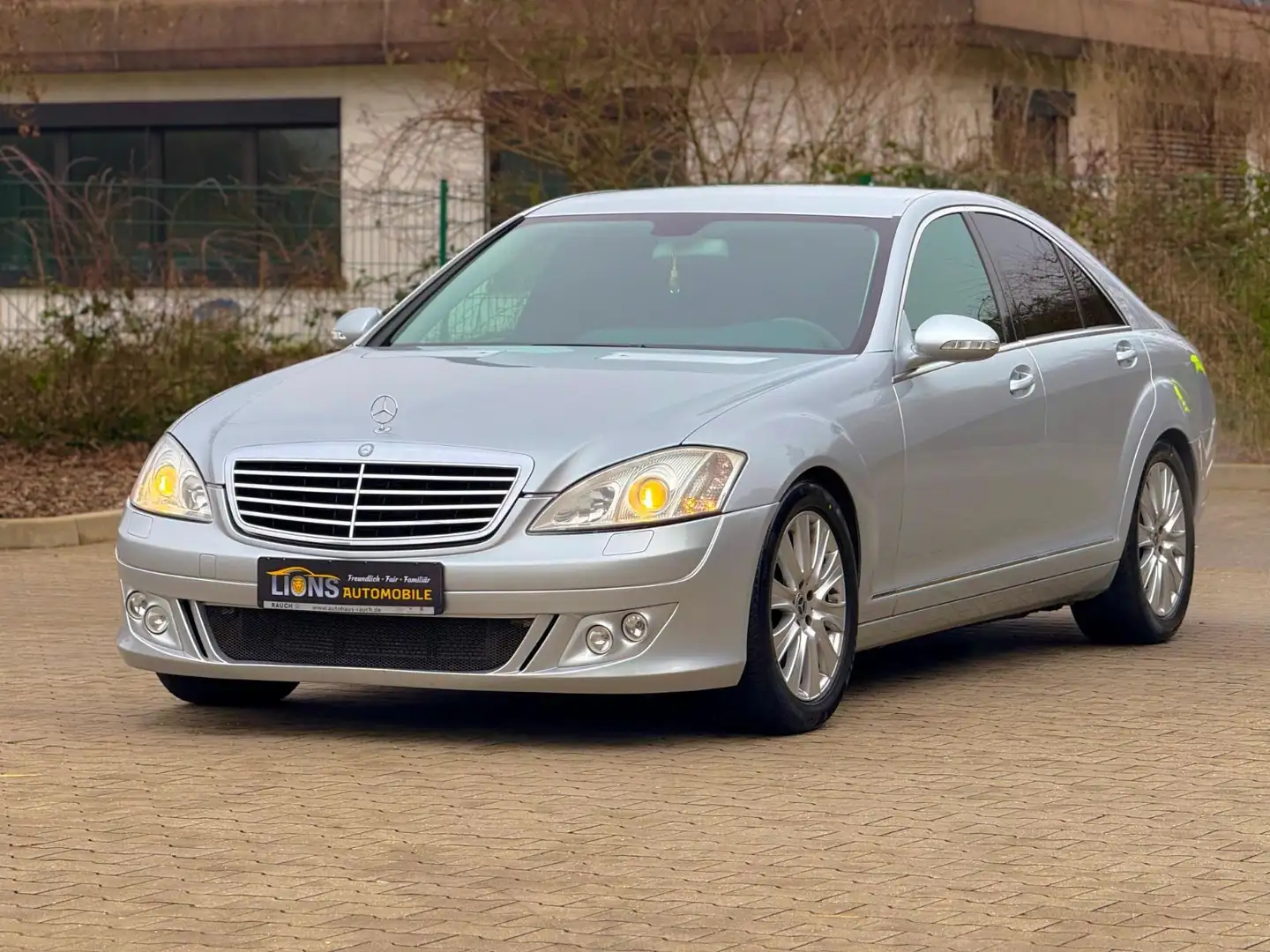 Mercedes-Benz S 350 S -Klasse Lim. S 350/Tüv Neu/PDC/SHZ/KLIMA Silber - 2