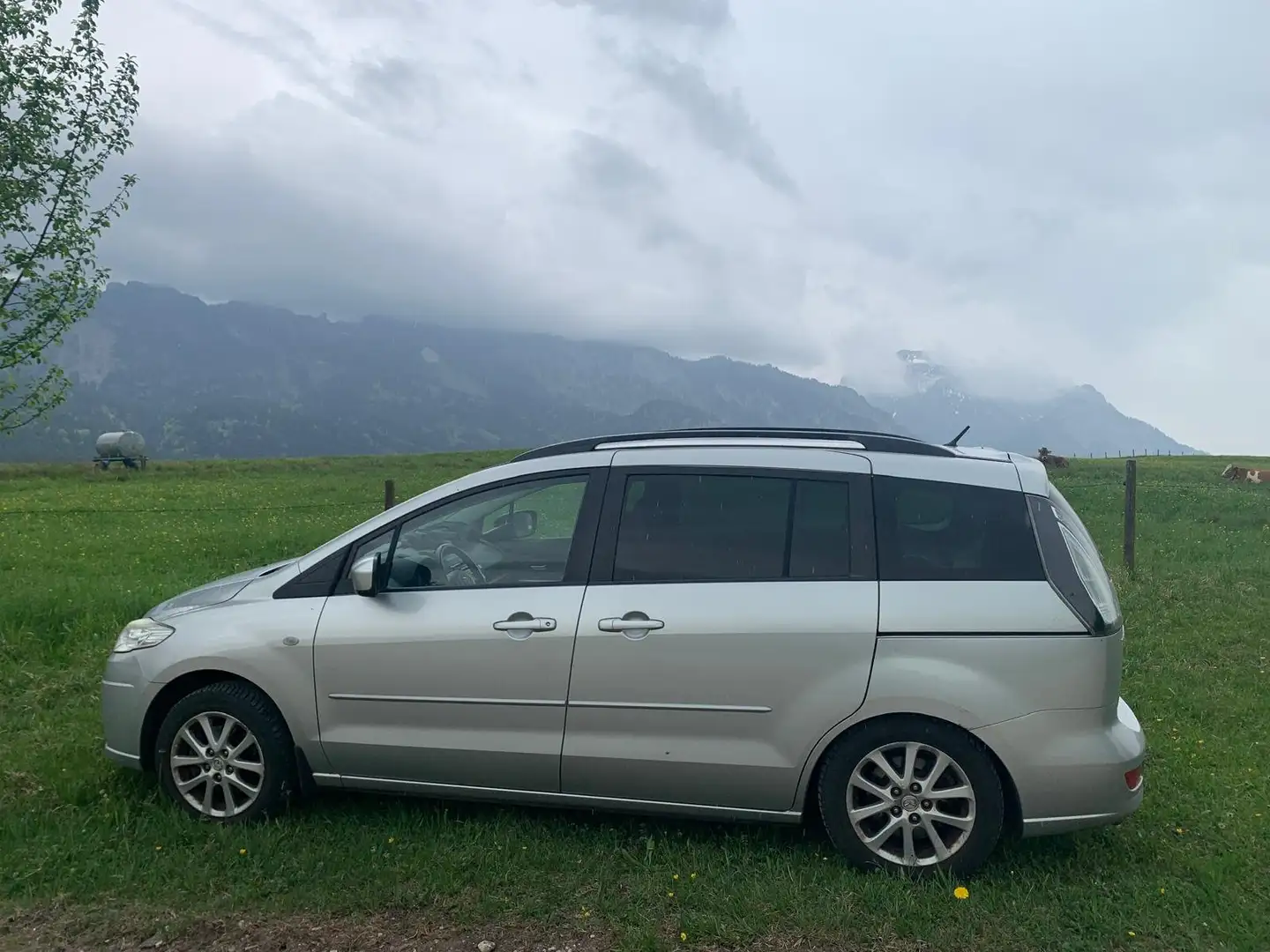 Mazda 5 5 1.8 Comfort Grau - 1