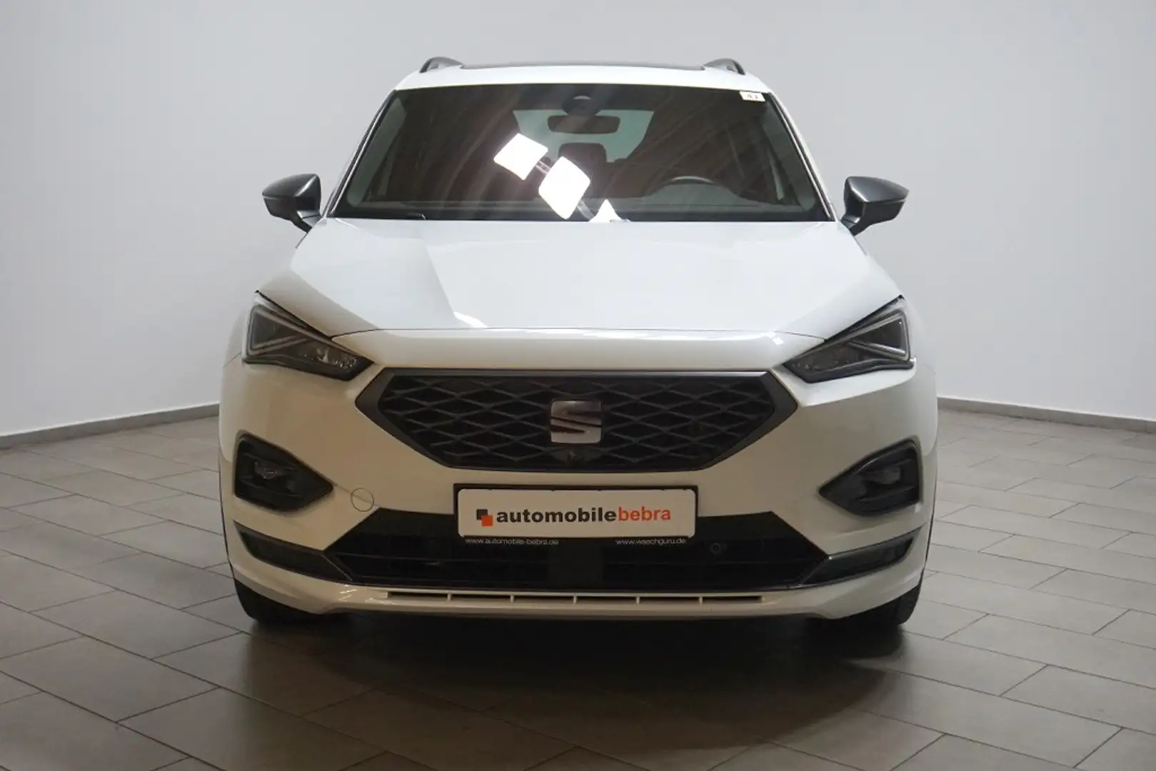 SEAT Tarraco 2.0TDI DSG FR-Line 4Drive 7-Sitzer Voll Weiß - 2