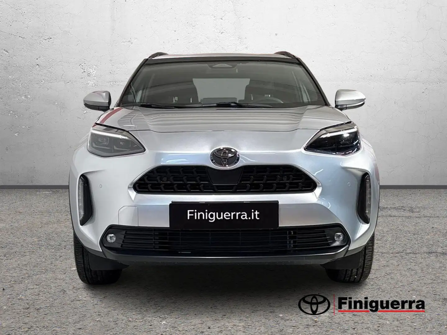 Toyota Yaris Cross 1.5 Hybrid 5p. E-CVT Trend Argent - 2