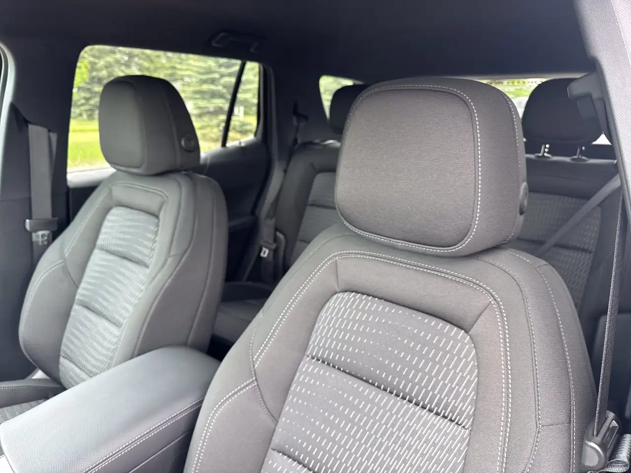 Chevrolet Equinox photo Chevrolet Equinox
