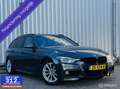 BMW 320 3-serie Touring 320i M Sport|PANO|VIRTUAL|CARPLAY Grijs - thumbnail 1