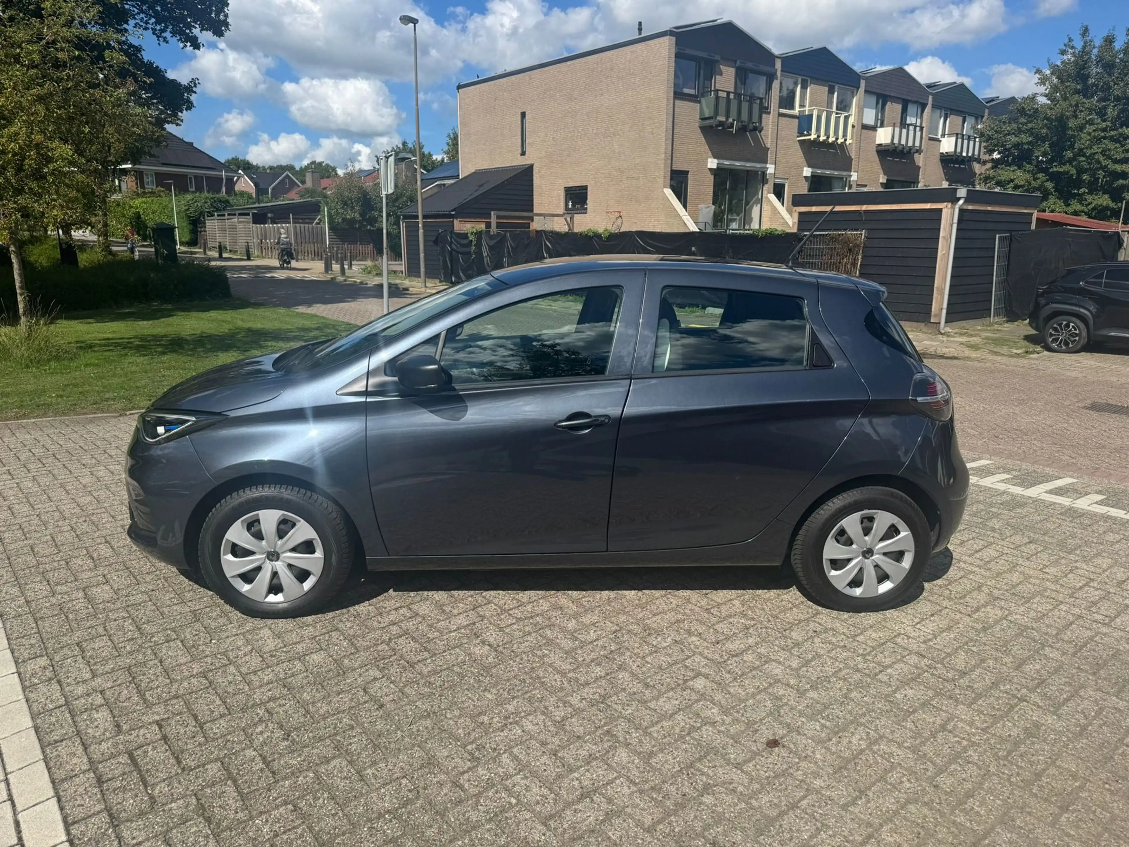 Renault ZOE R110 Life 52 kWh — photo 8