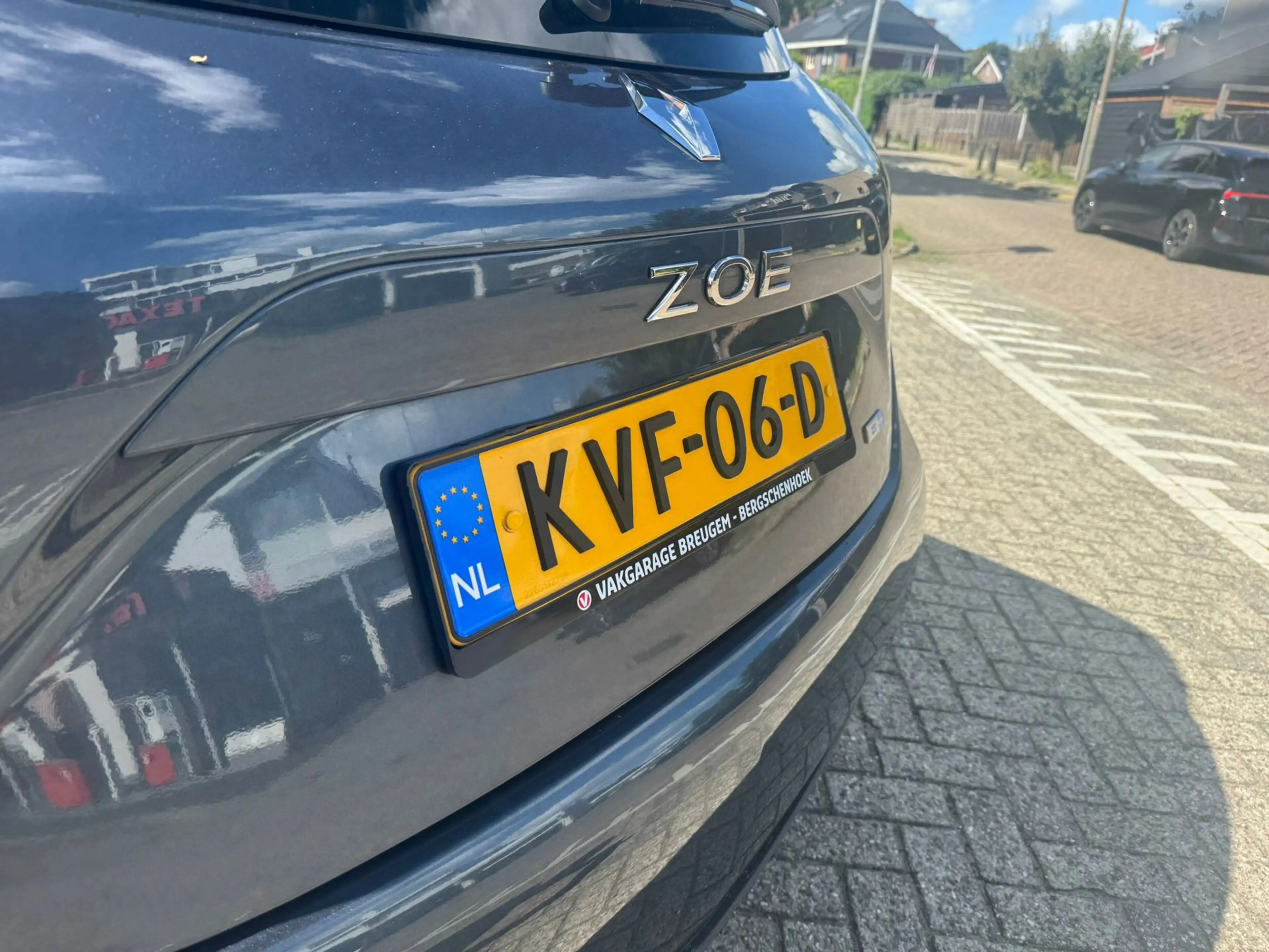 Renault ZOE R110 Life 52 kWh — photo 15