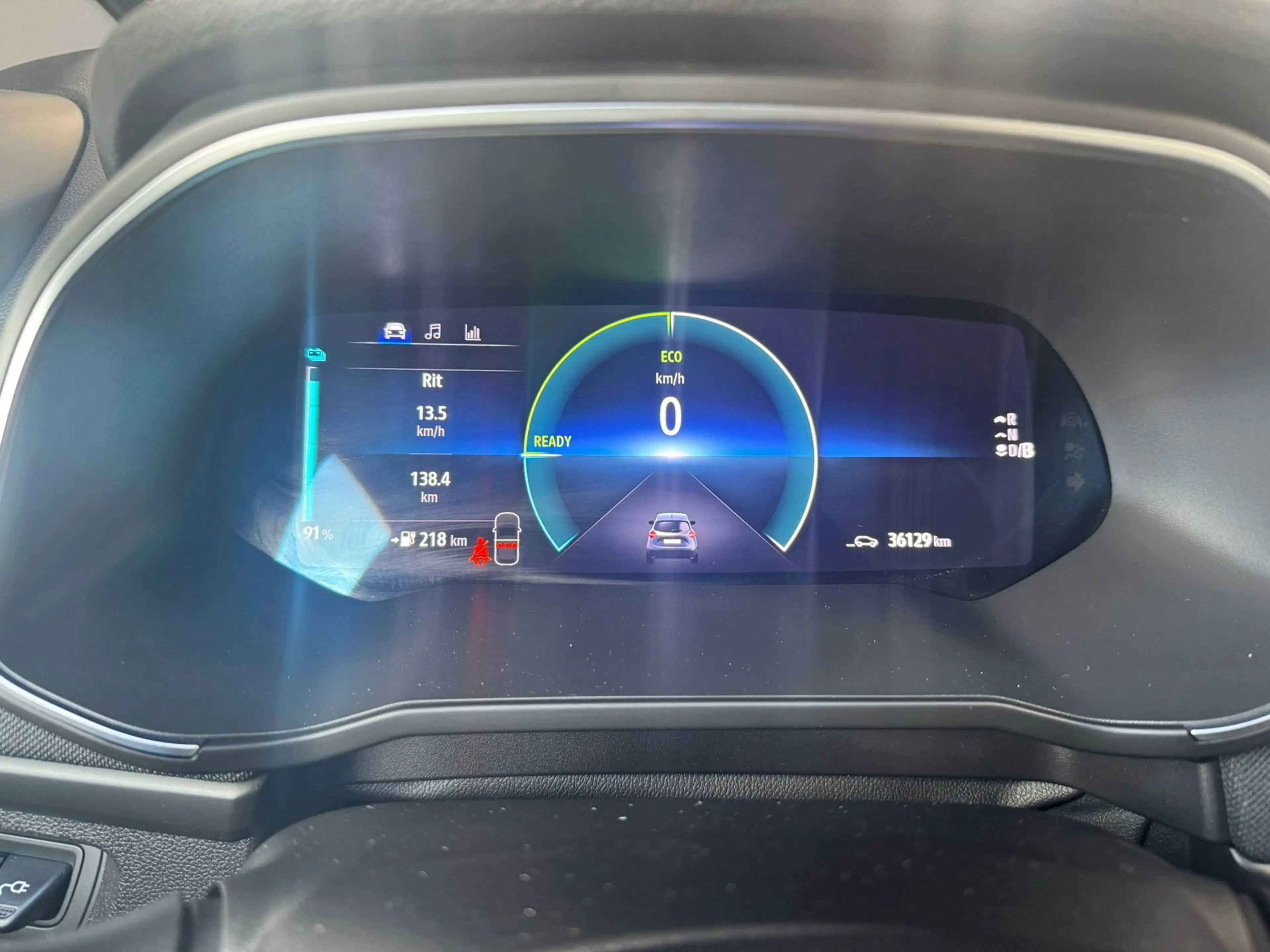Renault ZOE R110 Life 52 kWh — photo 13