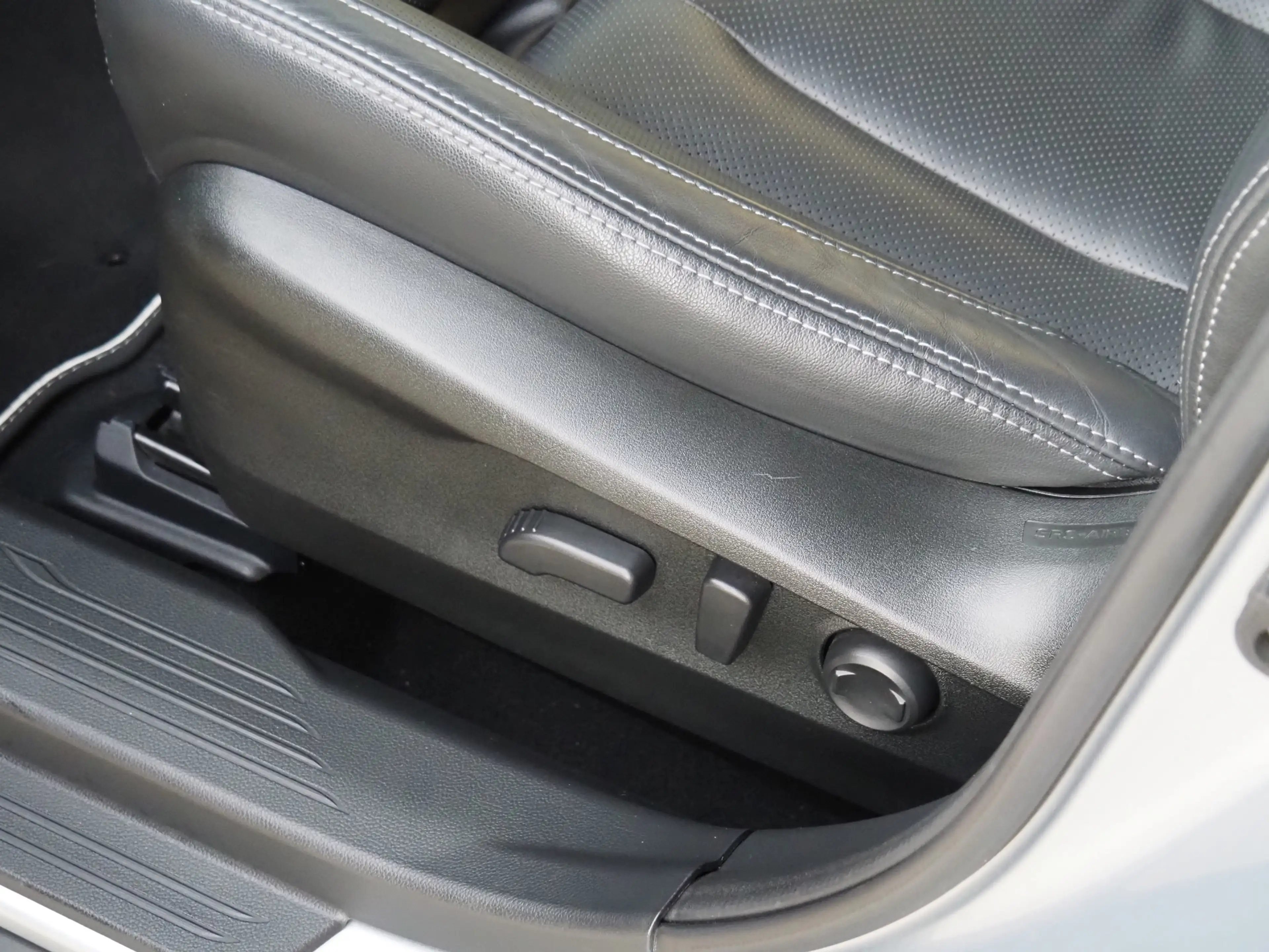 Subaru OUTBACK 2.5i Premium AWD — photo 13