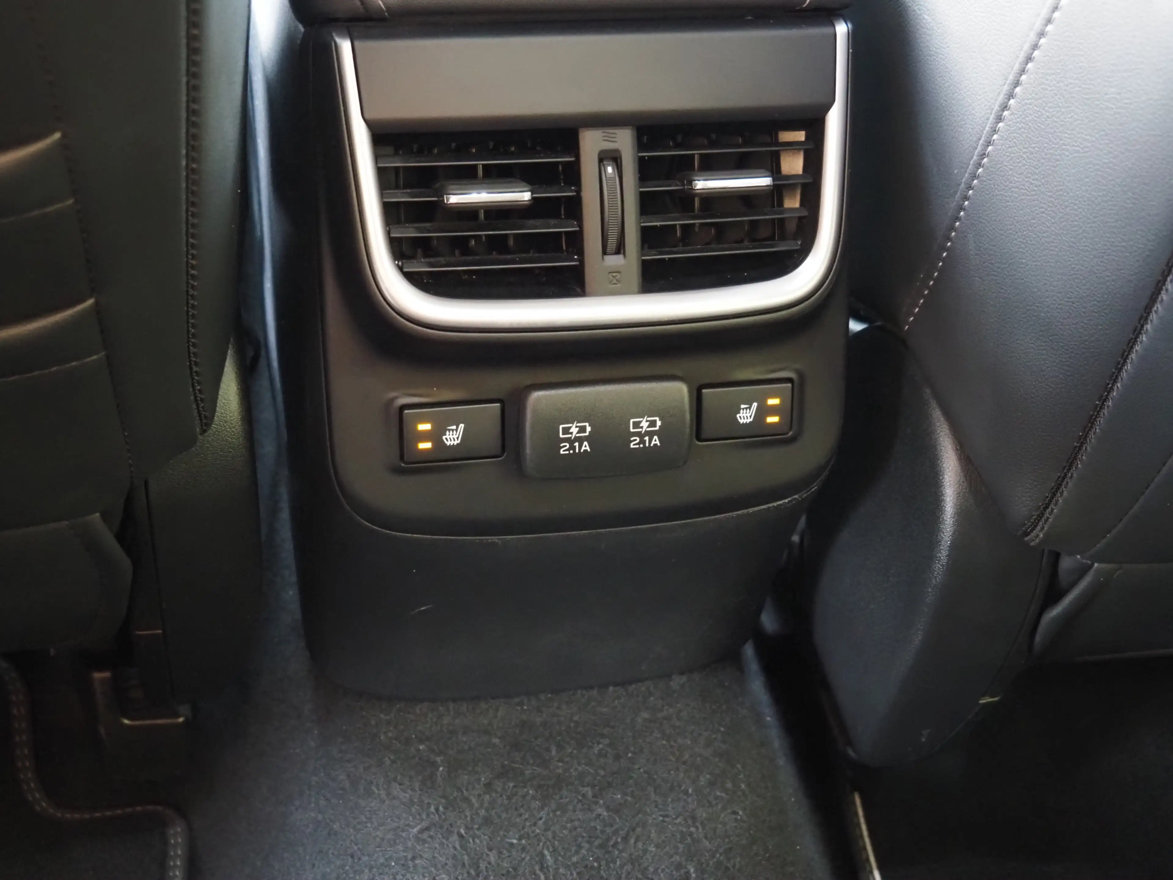 Subaru OUTBACK 2.5i Premium AWD — photo 16