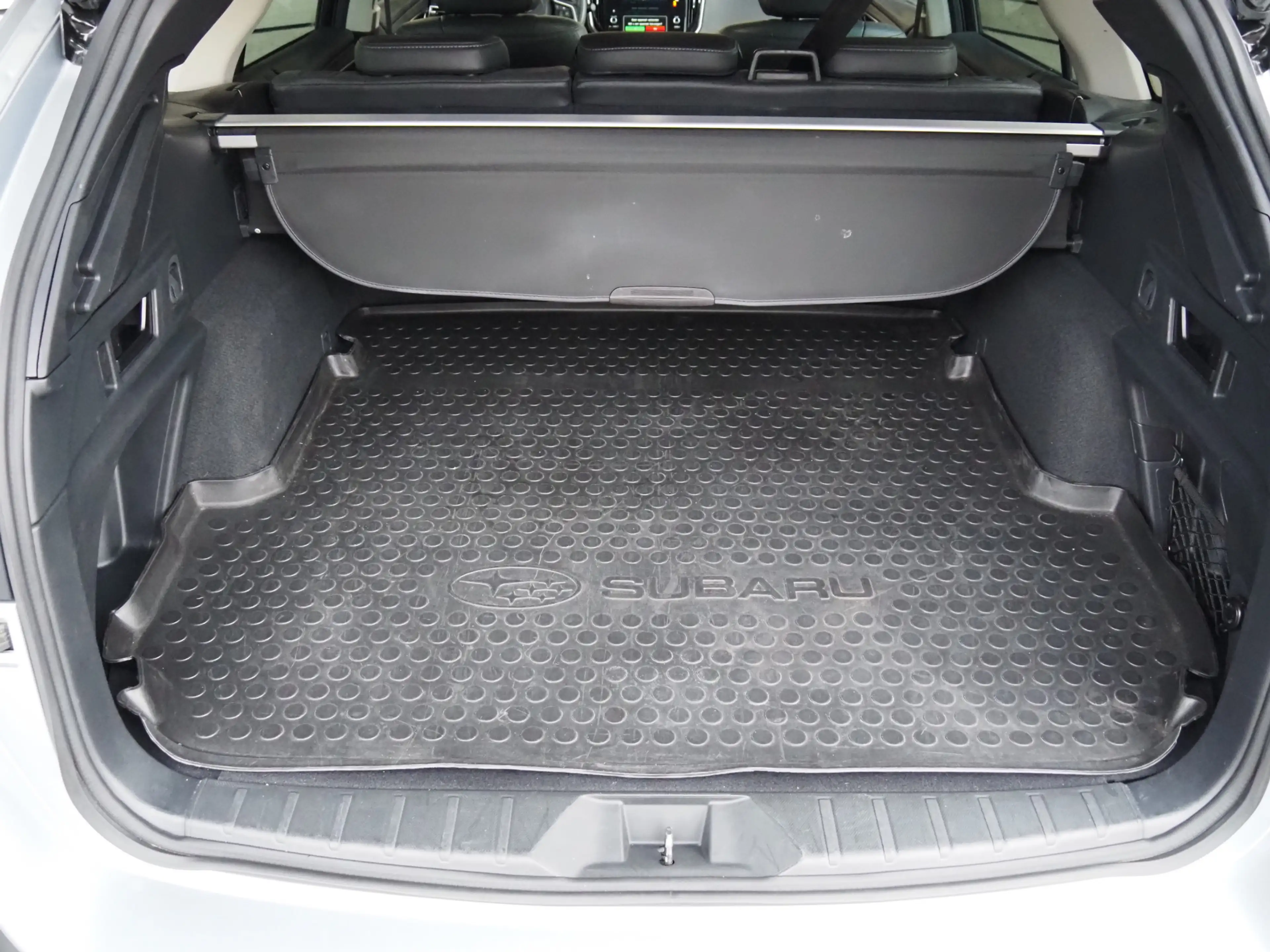 Subaru OUTBACK 2.5i Premium AWD — photo 29