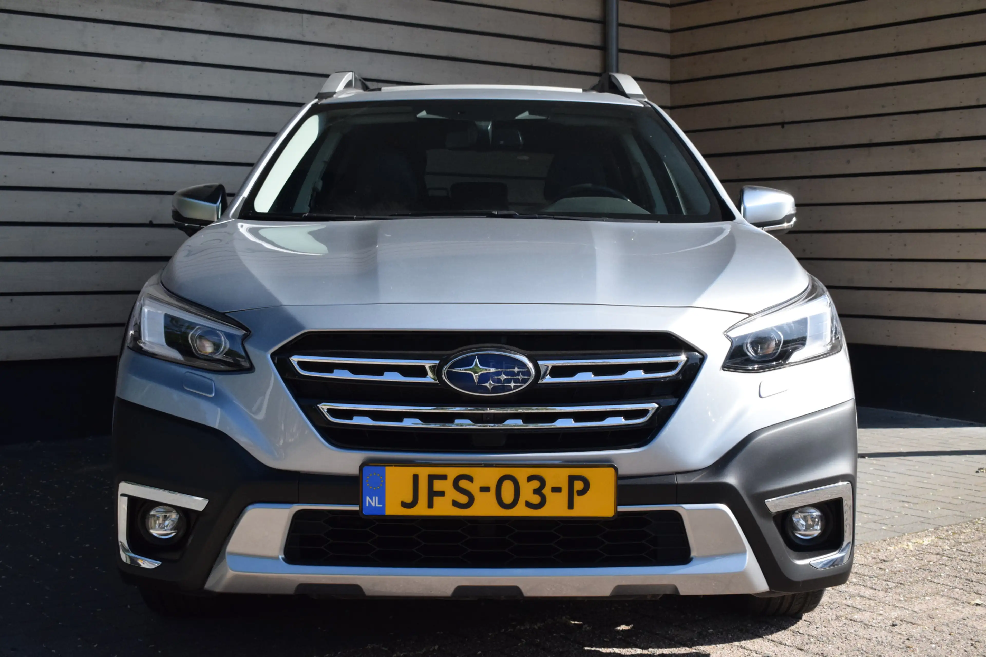 Subaru OUTBACK 2.5i Premium AWD — photo 3