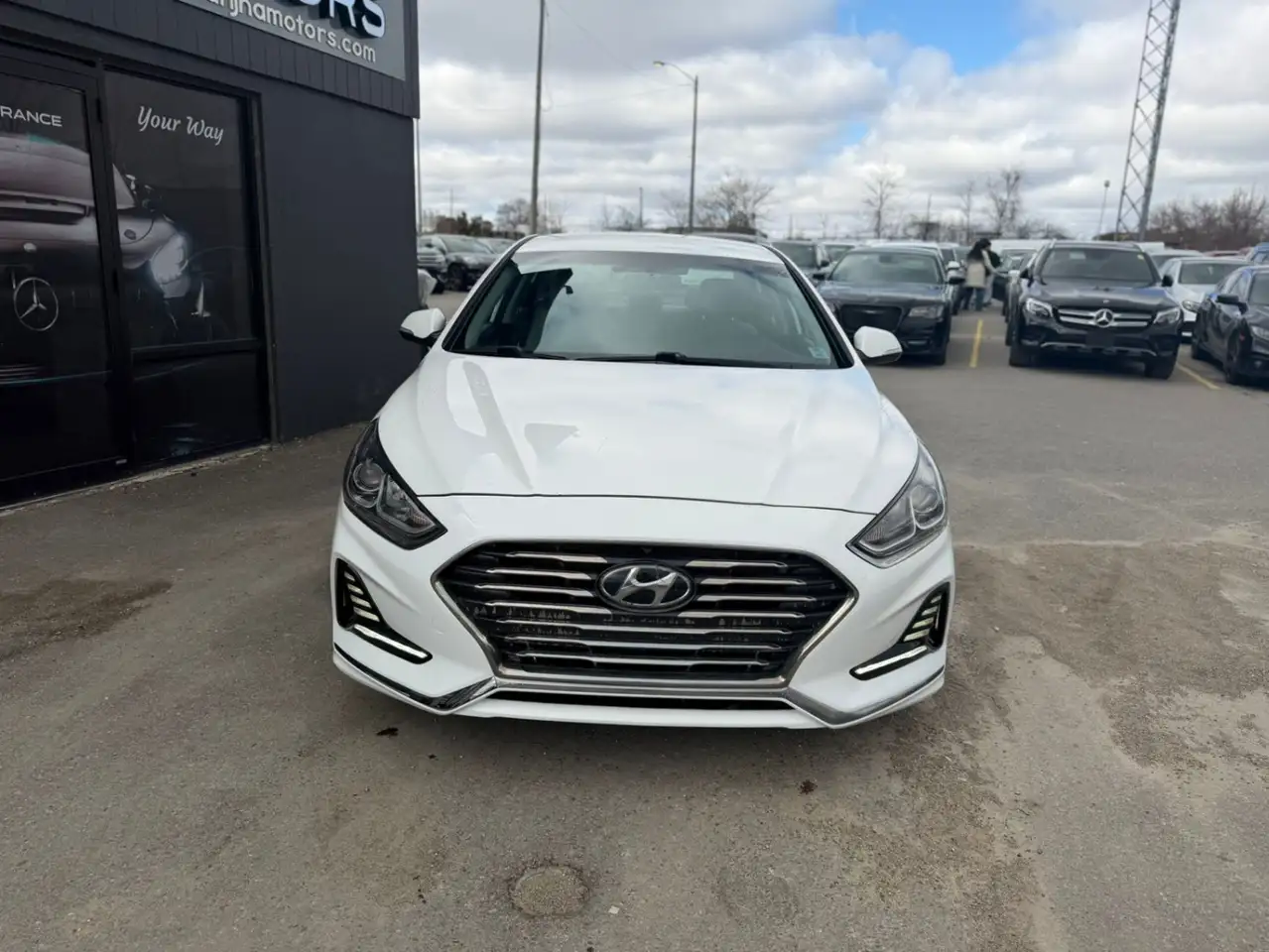 Hyundai SONATA снимка Hyundai SONATA