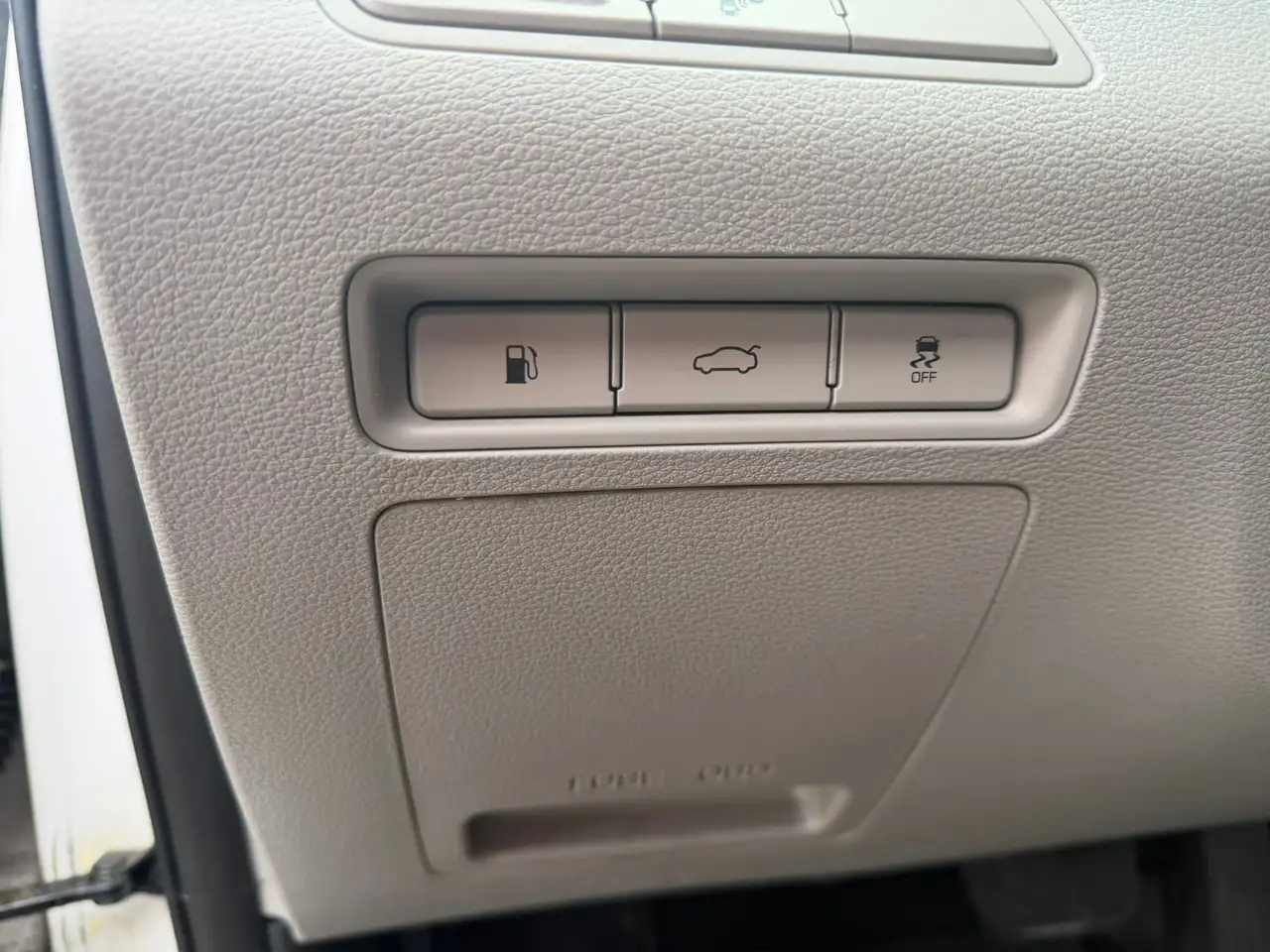 Hyundai SONATA снимка Hyundai SONATA