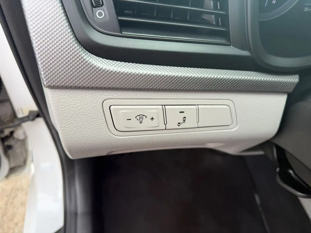 Hyundai SONATA снимка Hyundai SONATA