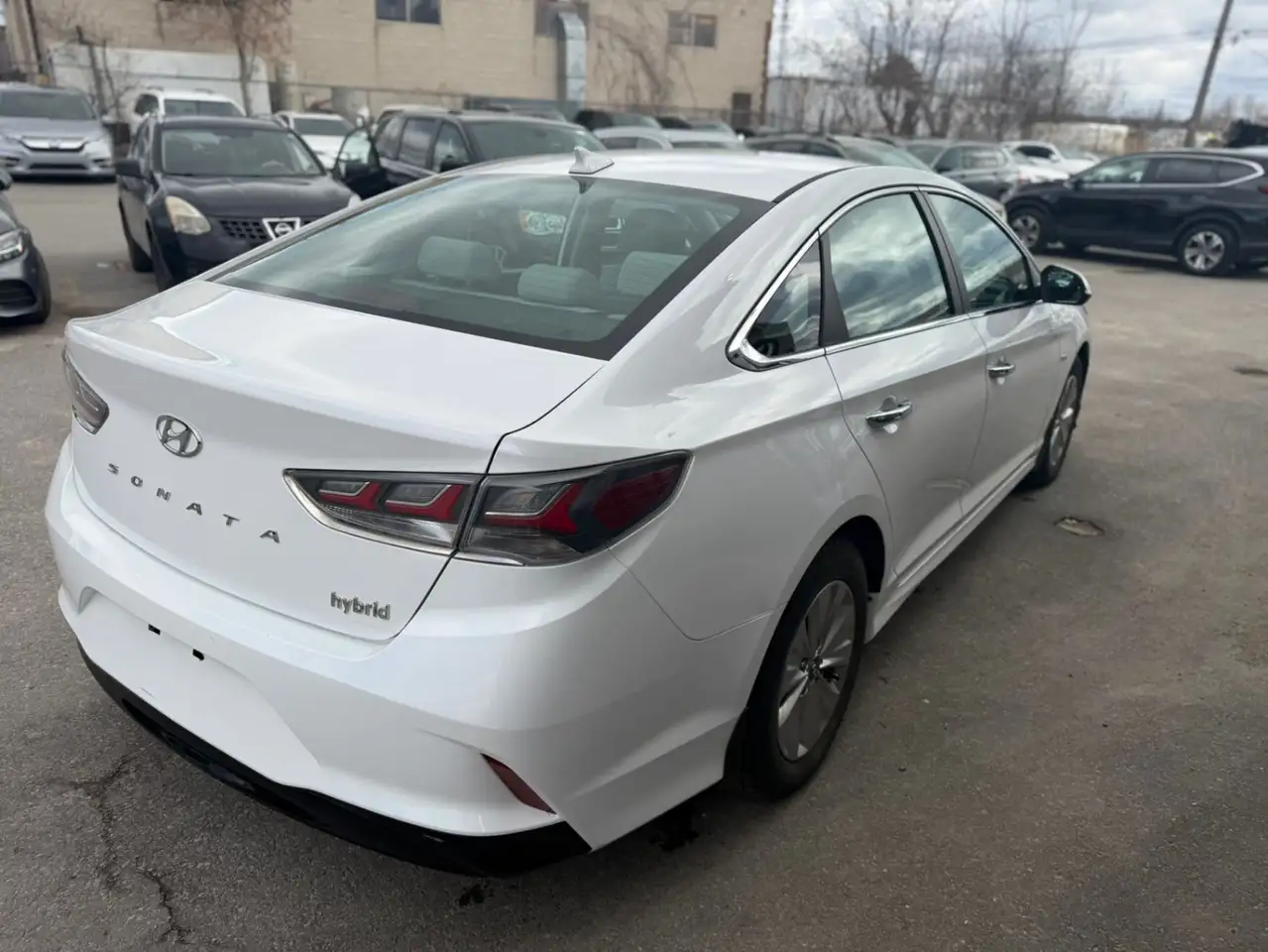 Hyundai SONATA снимка Hyundai SONATA