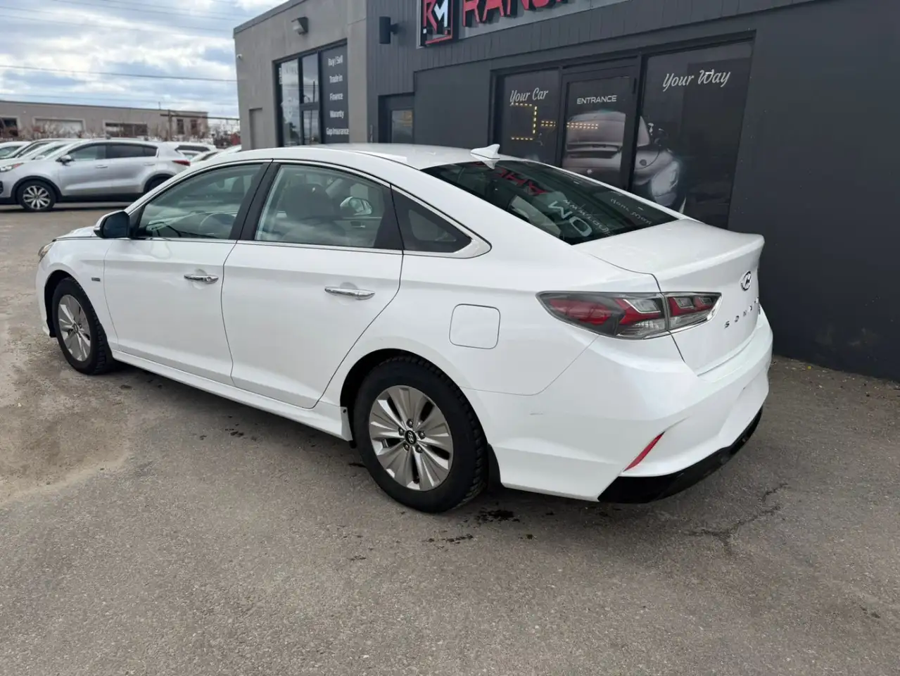 Hyundai SONATA снимка Hyundai SONATA