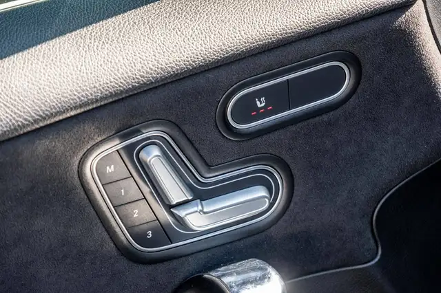 Mercedes-Benz A Class view 13