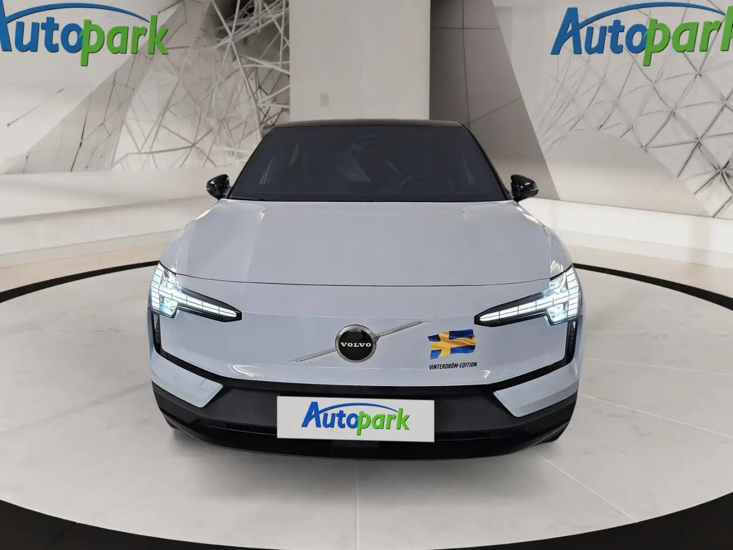 Volvo EX30 Single Motor Extended Range Plus Blau - 2