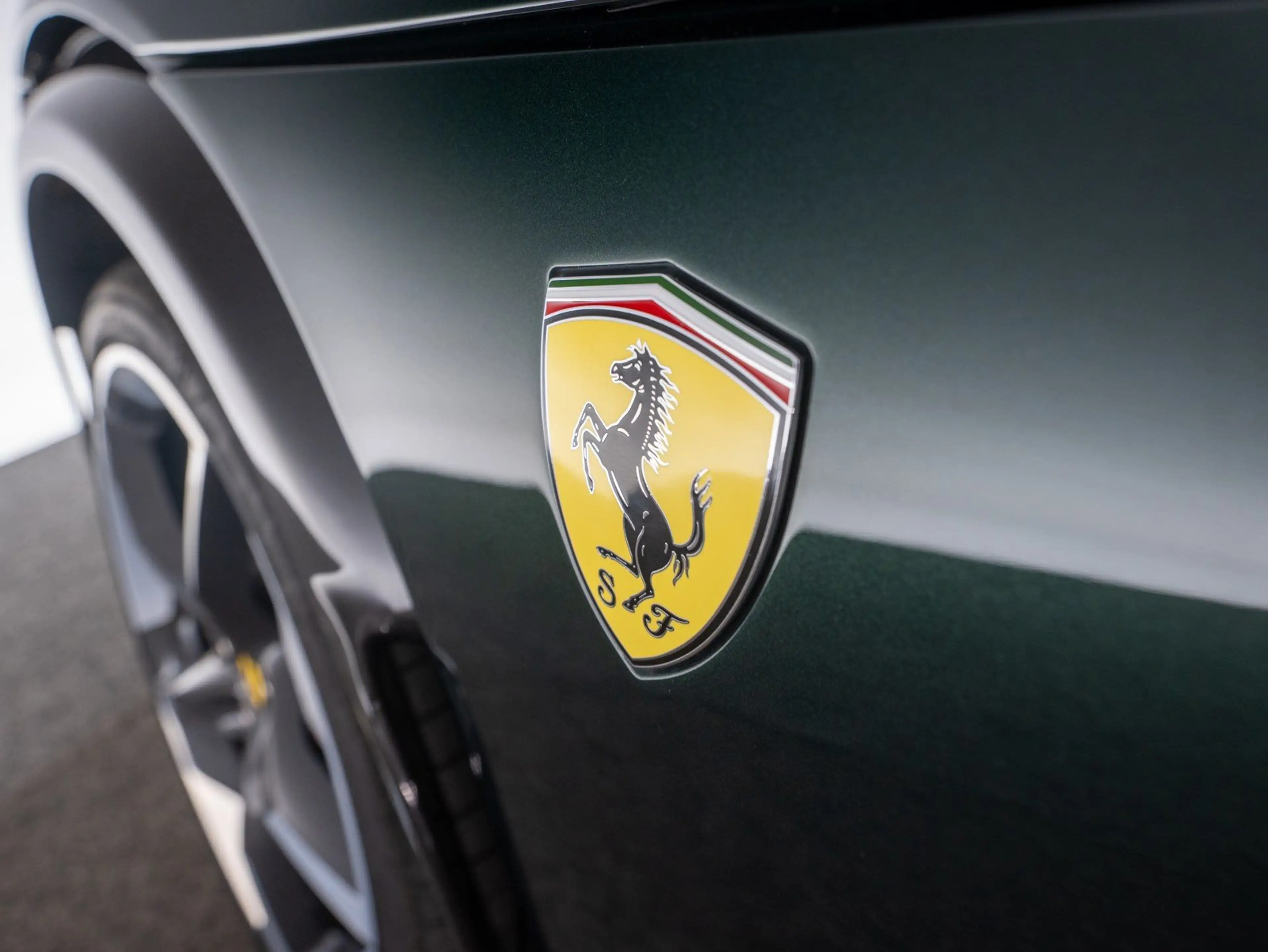 Ferrari Purosangue — photo 13