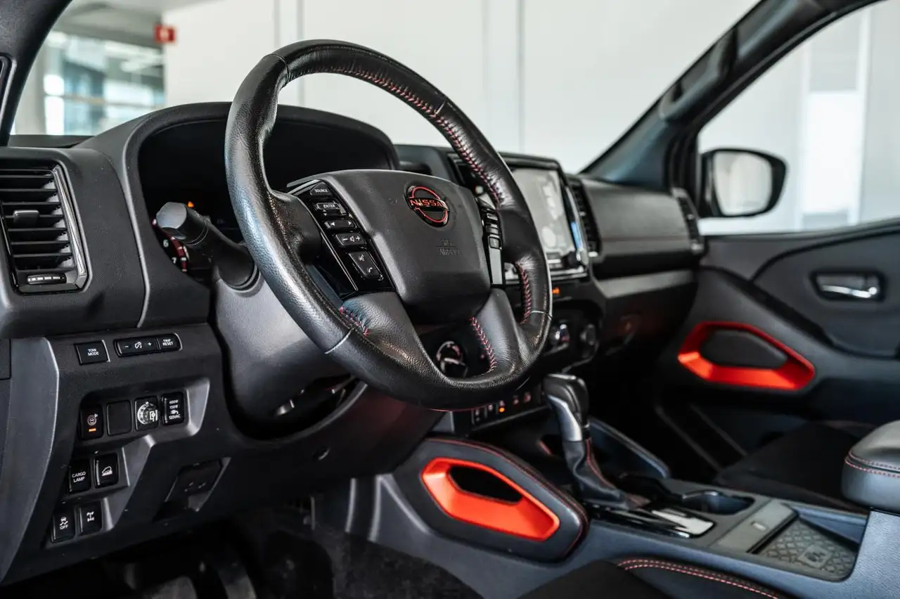 Nissan Frontier снимка Nissan Frontier