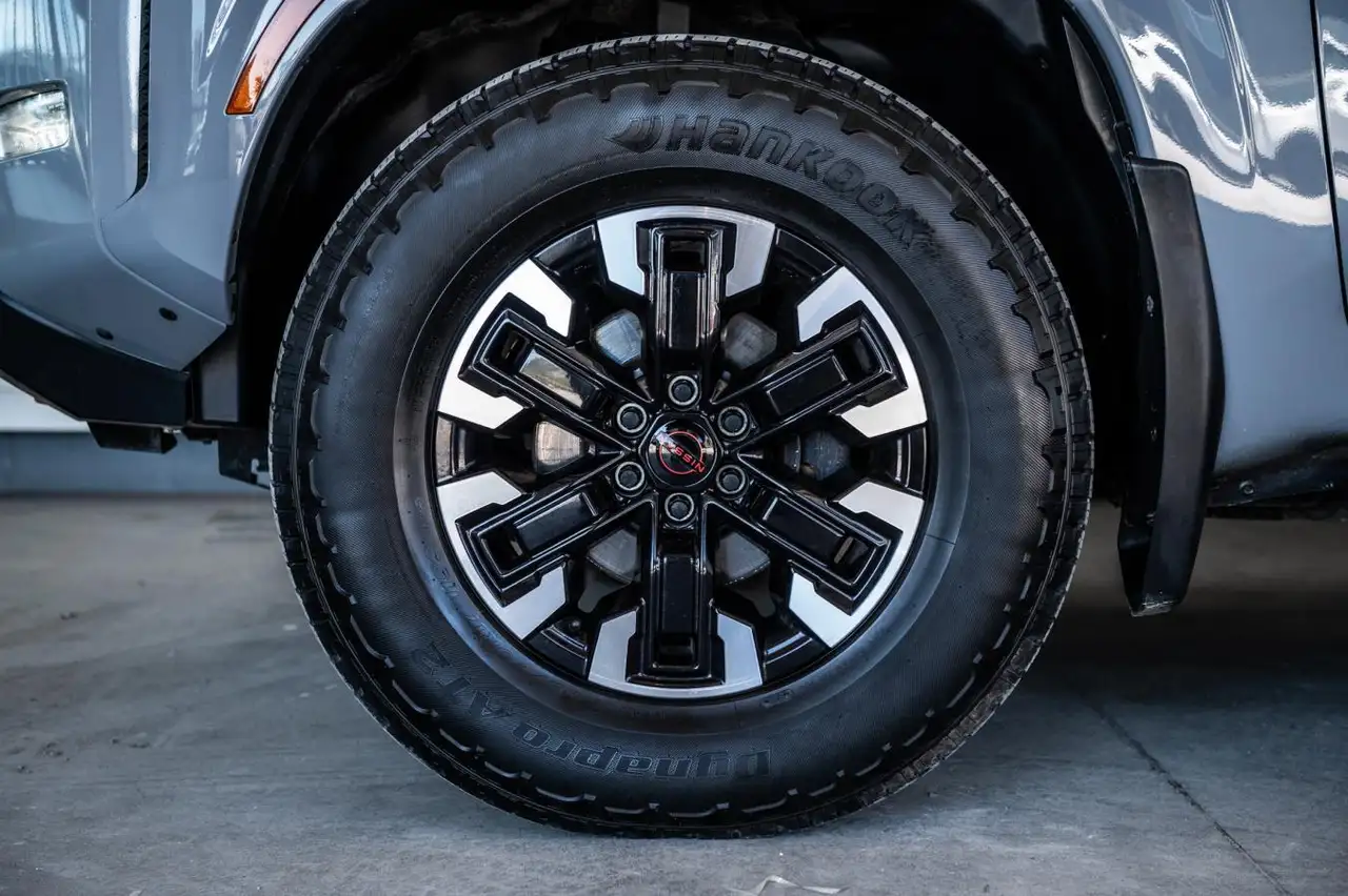 Nissan Frontier снимка Nissan Frontier