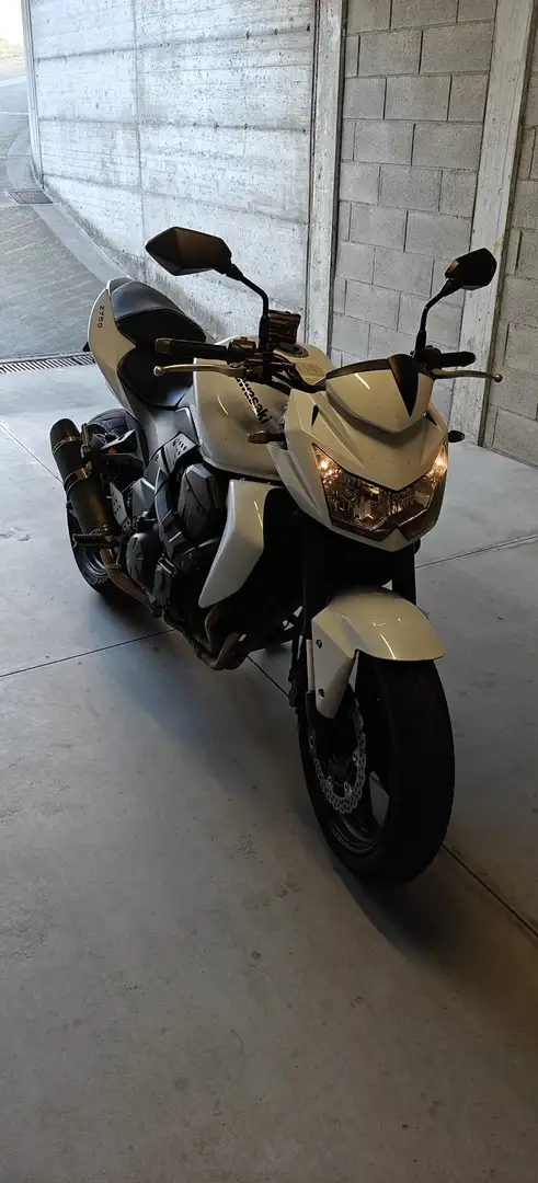 Kawasaki Z 750 Biały - 1