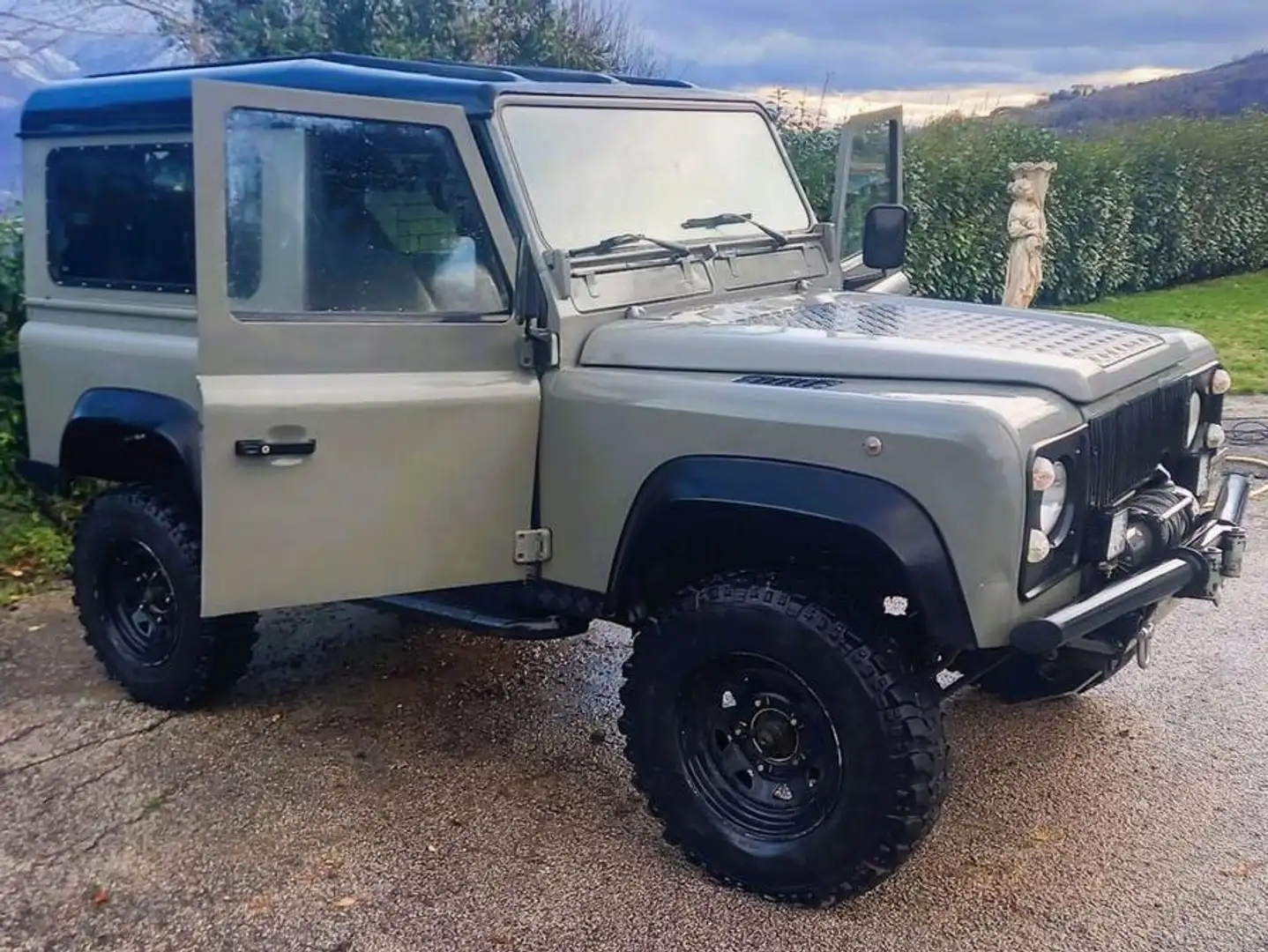 Land Rover Defender 90HTC Turbo ASI - 2
