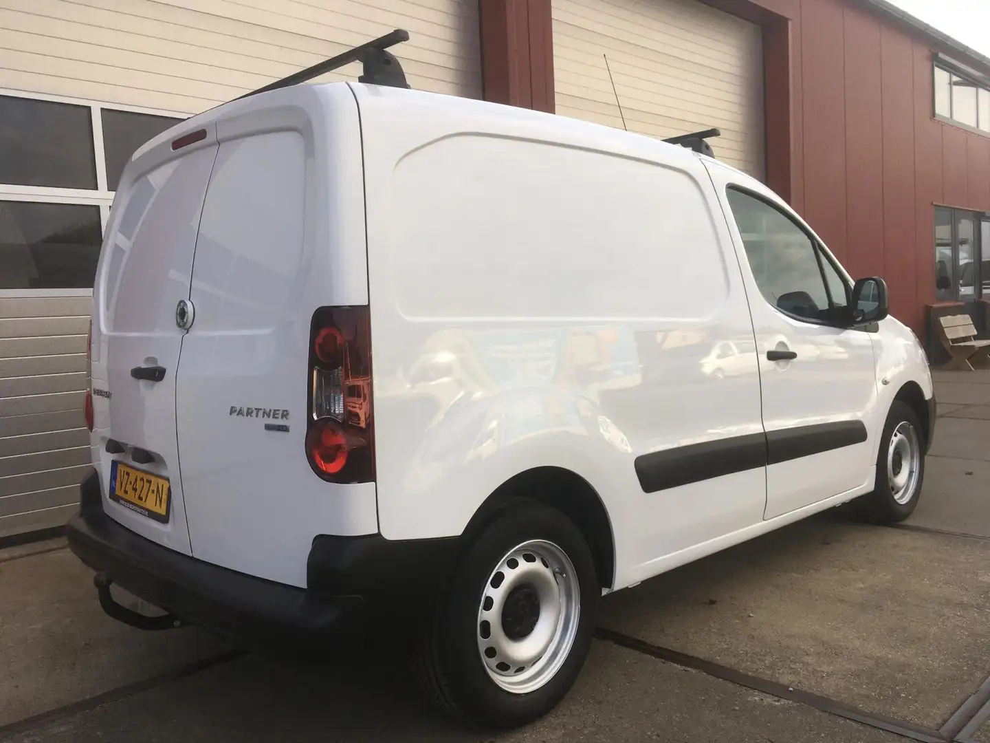 Peugeot Partner 120 1.6 BlueHDi 75 L1 XR Blanc - 2