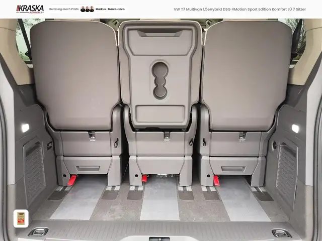 Volkswagen Multivan view 9