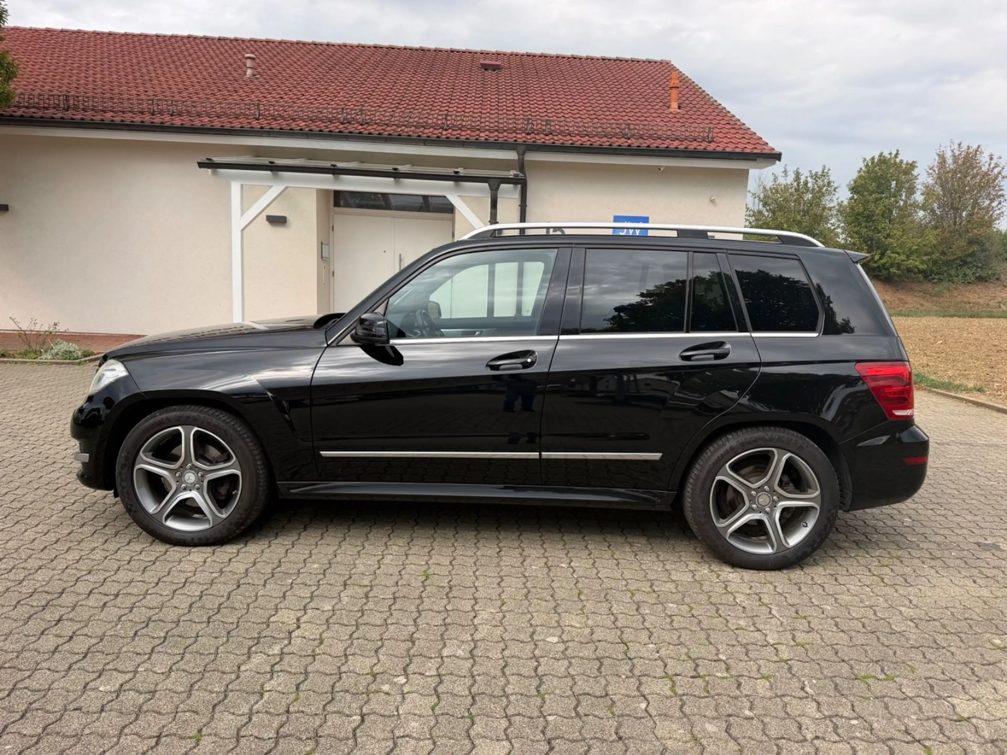 Mercedes-Benz GLK 220 CDI *4Matic*AUTOM*NAVI*BI-XENO*98.000KM* — photo 8