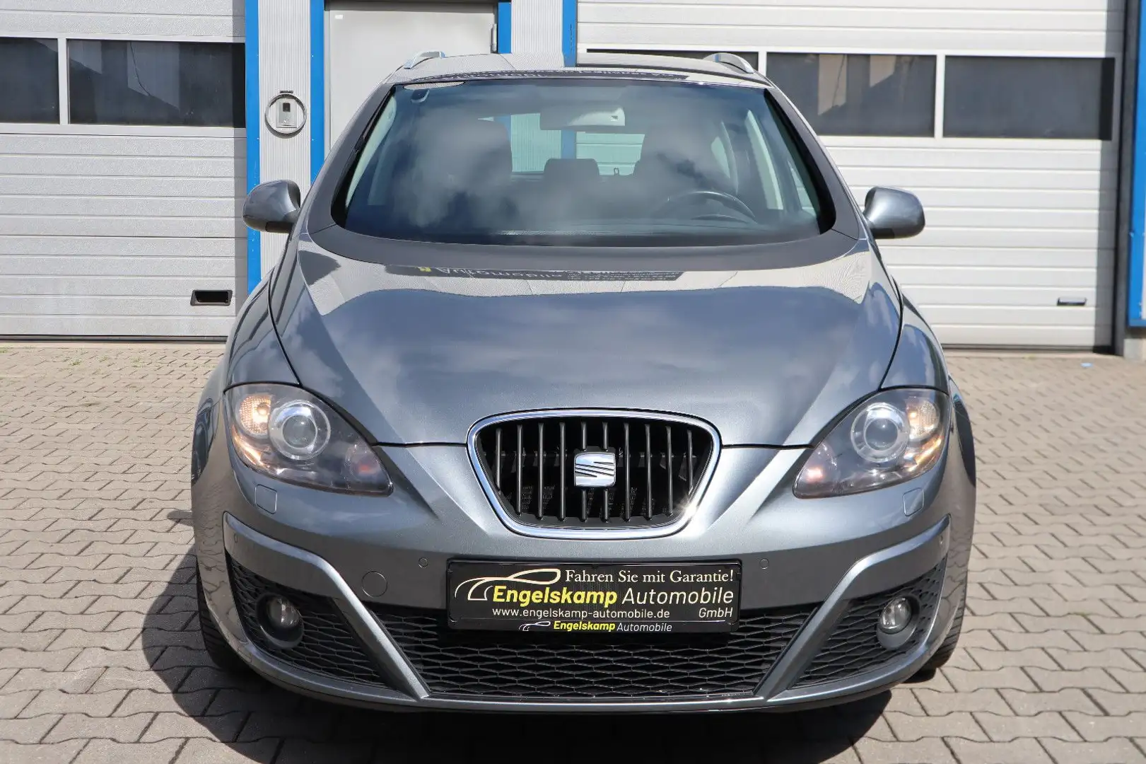 SEAT Altea 1.4 XL Stylance/NAVI/SHZ/MFL/PDC/SCHECKH. Gris - 2