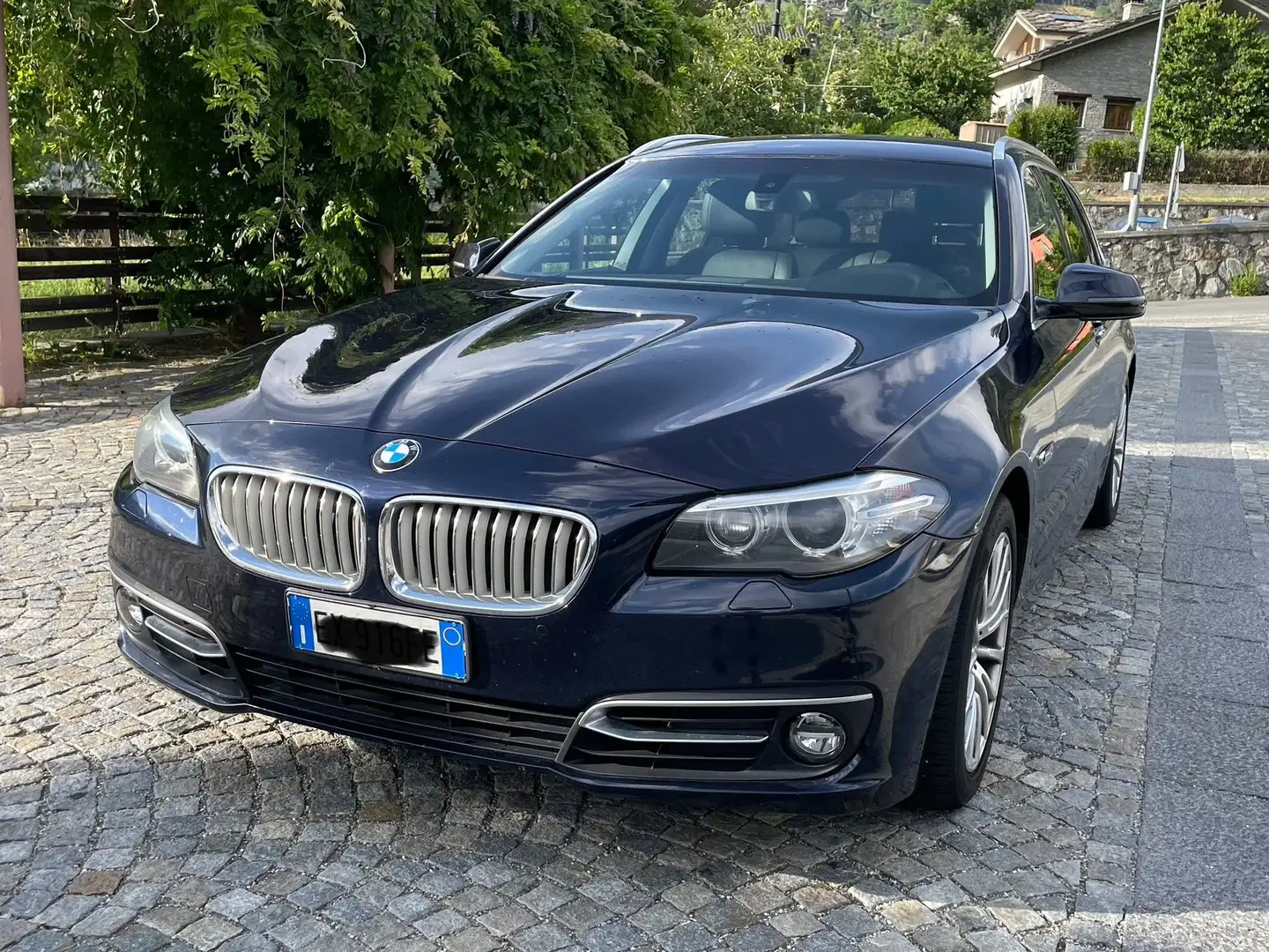BMW 520 Serie 5 F11 Touring 520d Modern auto E6 - 2