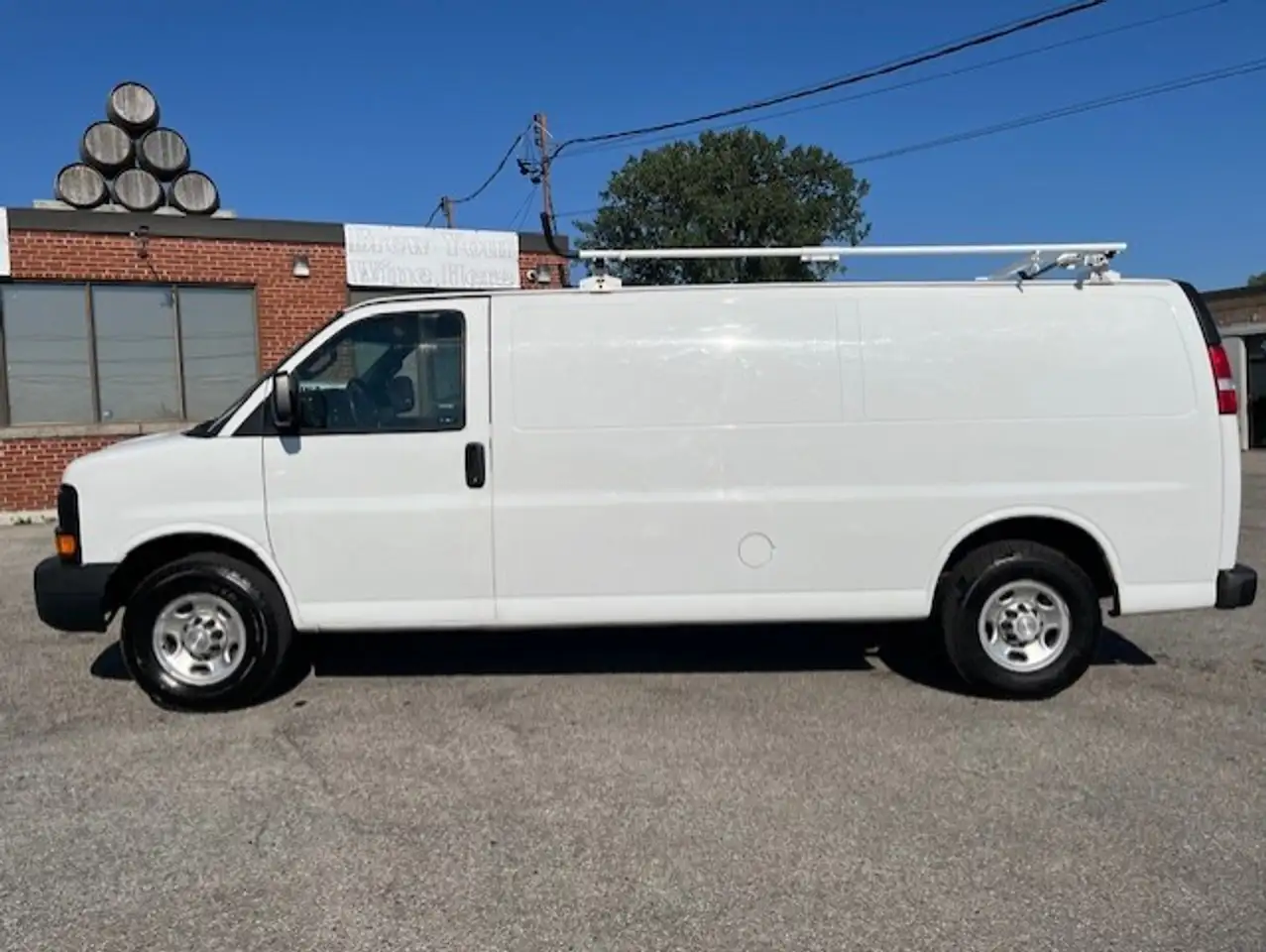 Chevrolet Express 2500 снимка Chevrolet Express 2500