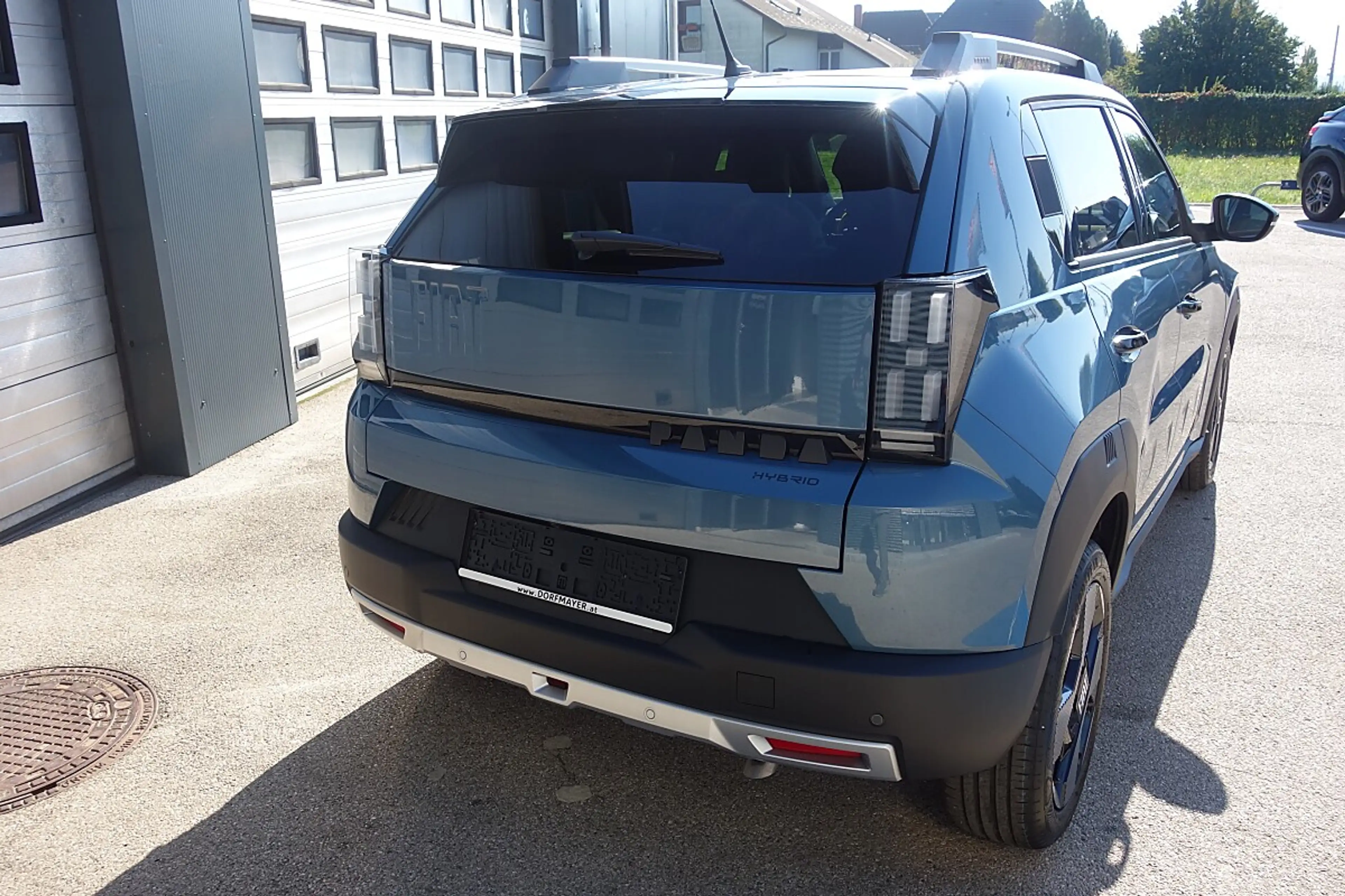 Fiat Grande Panda Hybrid mHEV   eDCT La Prima — photo 6