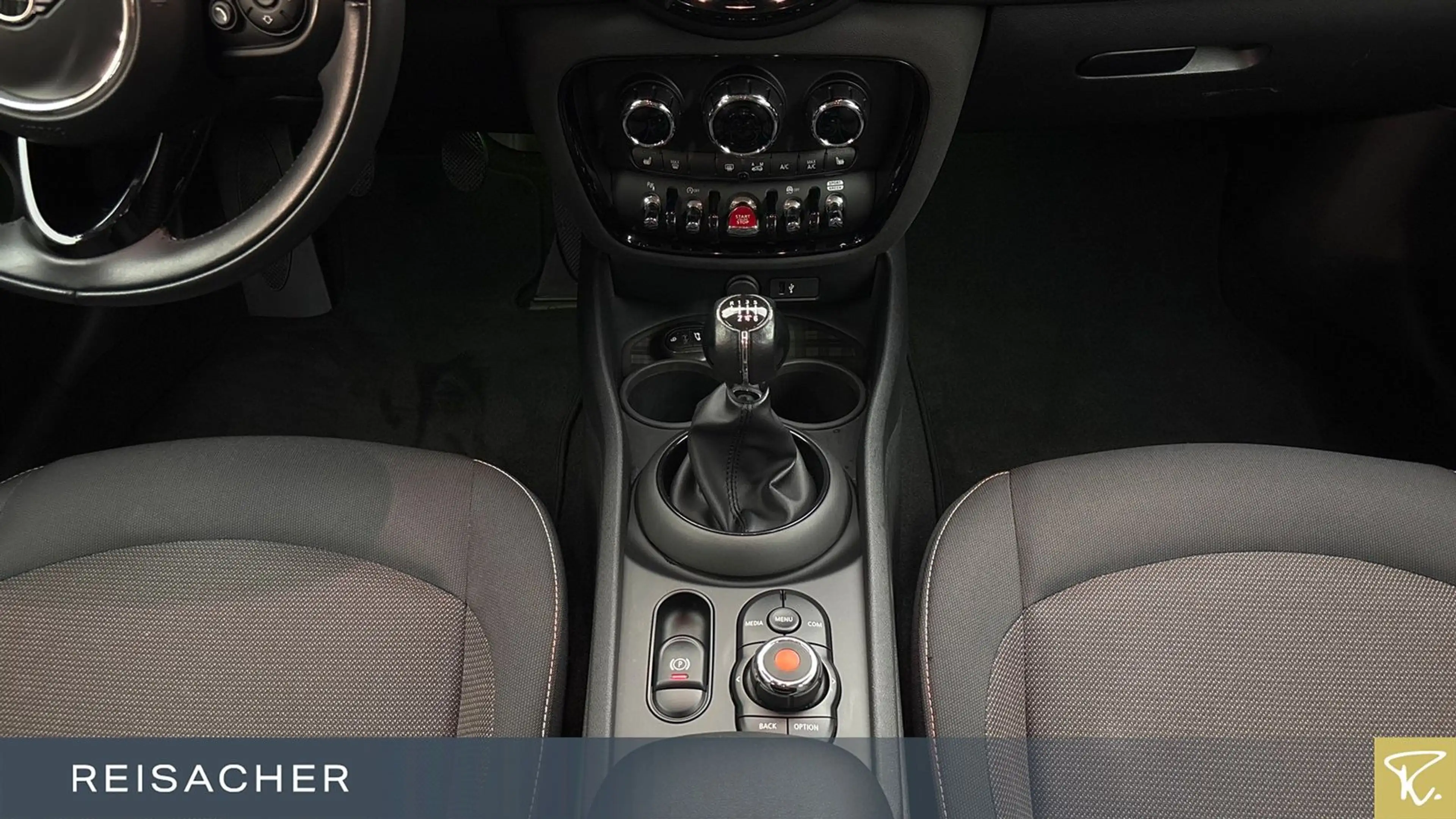 MINI Cooper Clubman "PEPPER" — photo 11