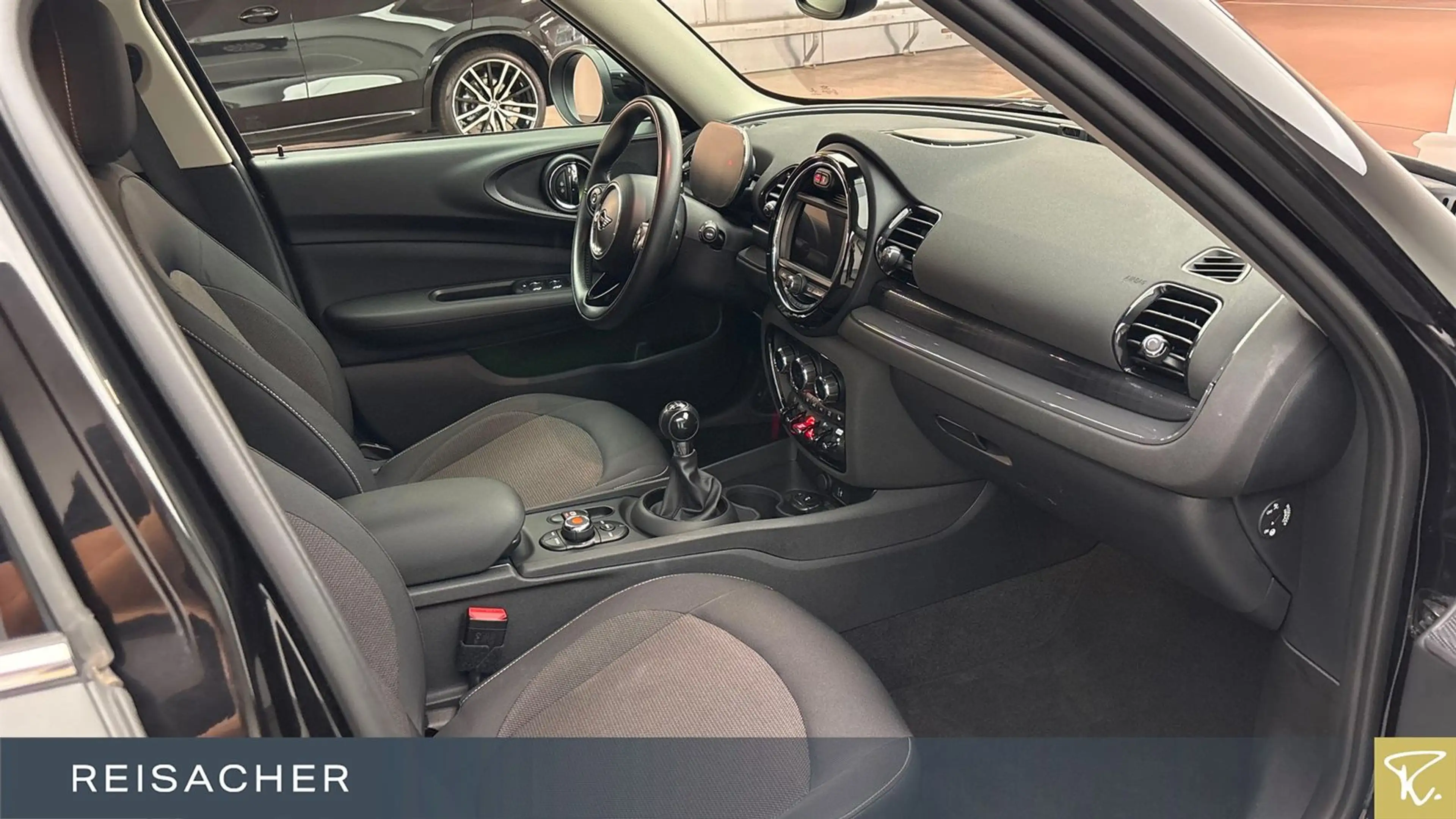 MINI Cooper Clubman "PEPPER" — photo 12