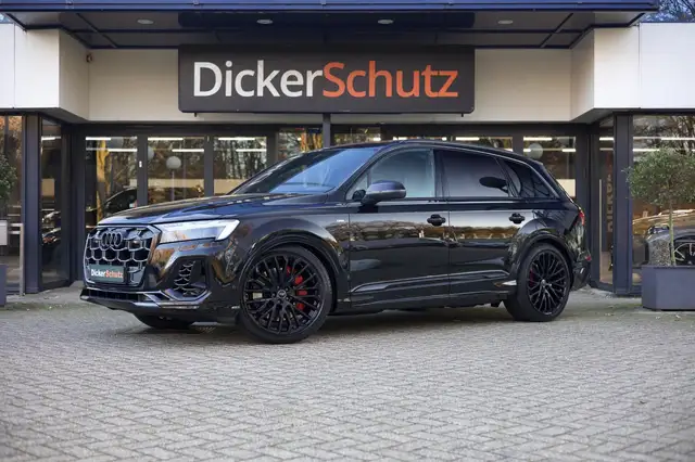Audi Q7 60 TFSIe Competition | Vierwielbesturing | Pano |