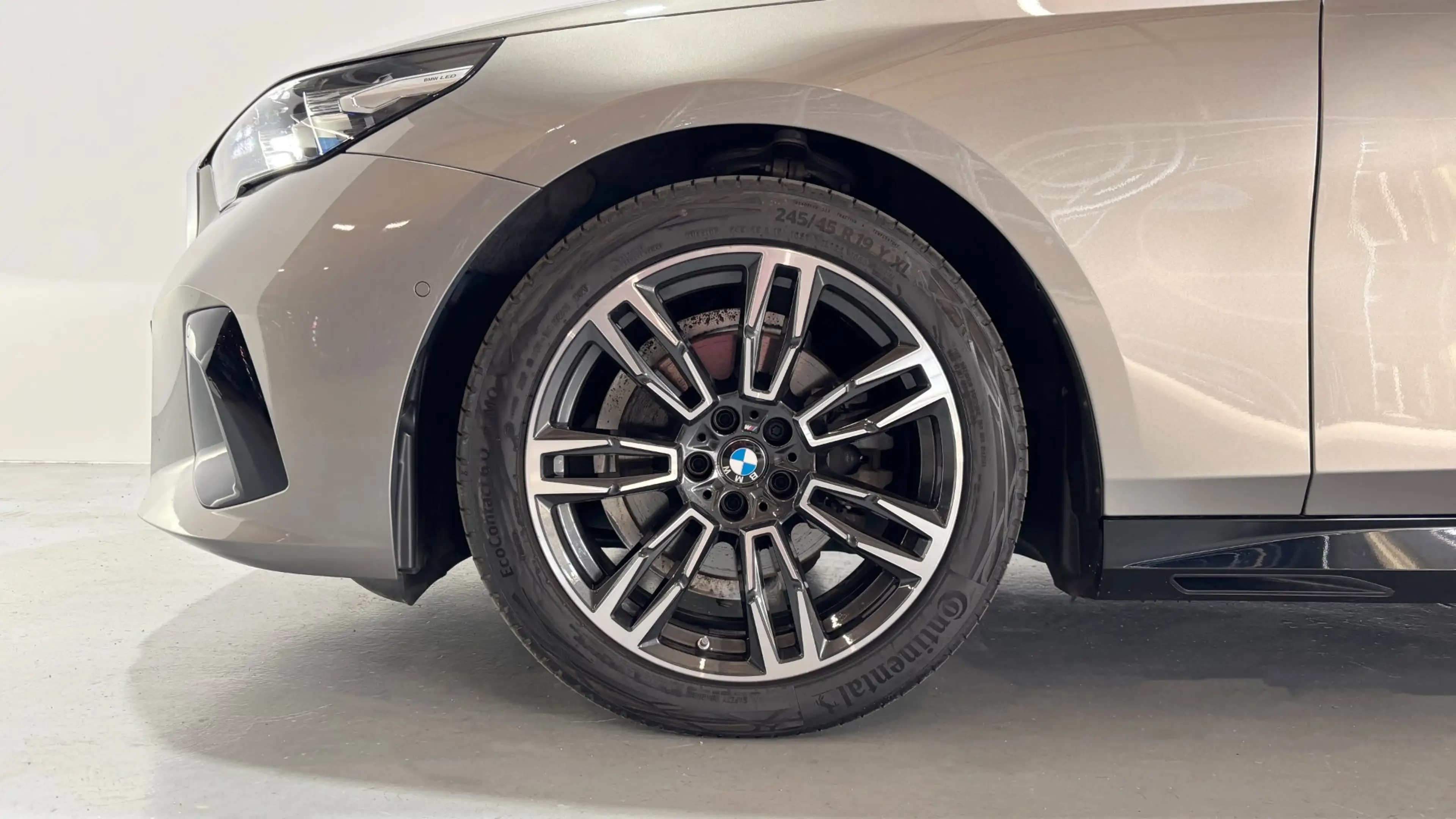 BMW 520 d xDrive M-Sportpaket — photo 4