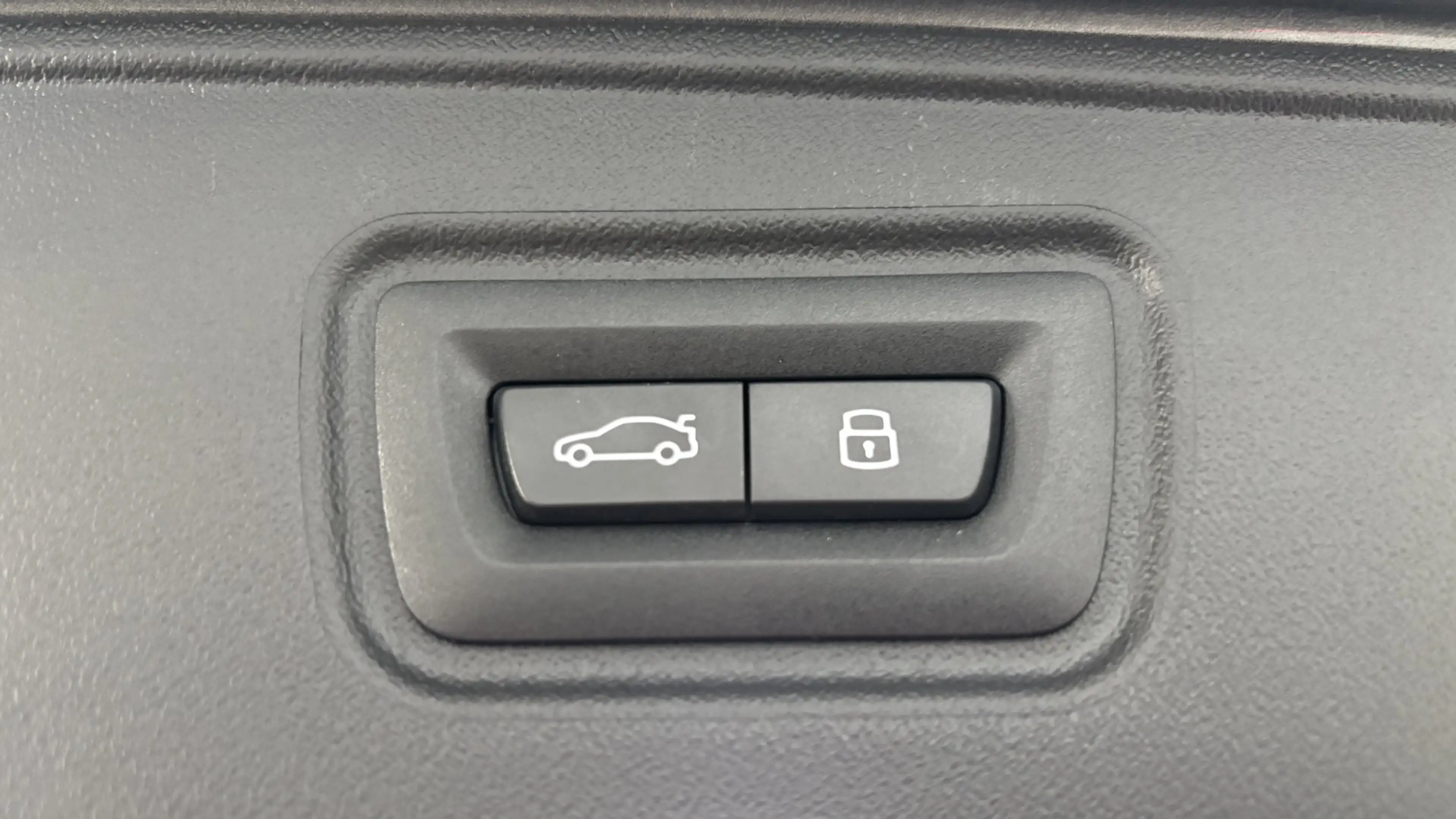 BMW 520 d xDrive M-Sportpaket — photo 15