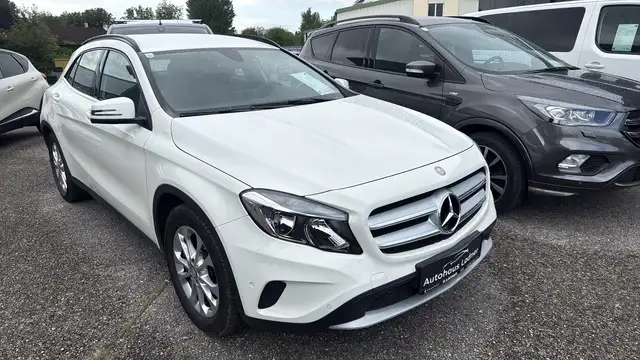 Mercedes-Benz GLA 180 d Automatik