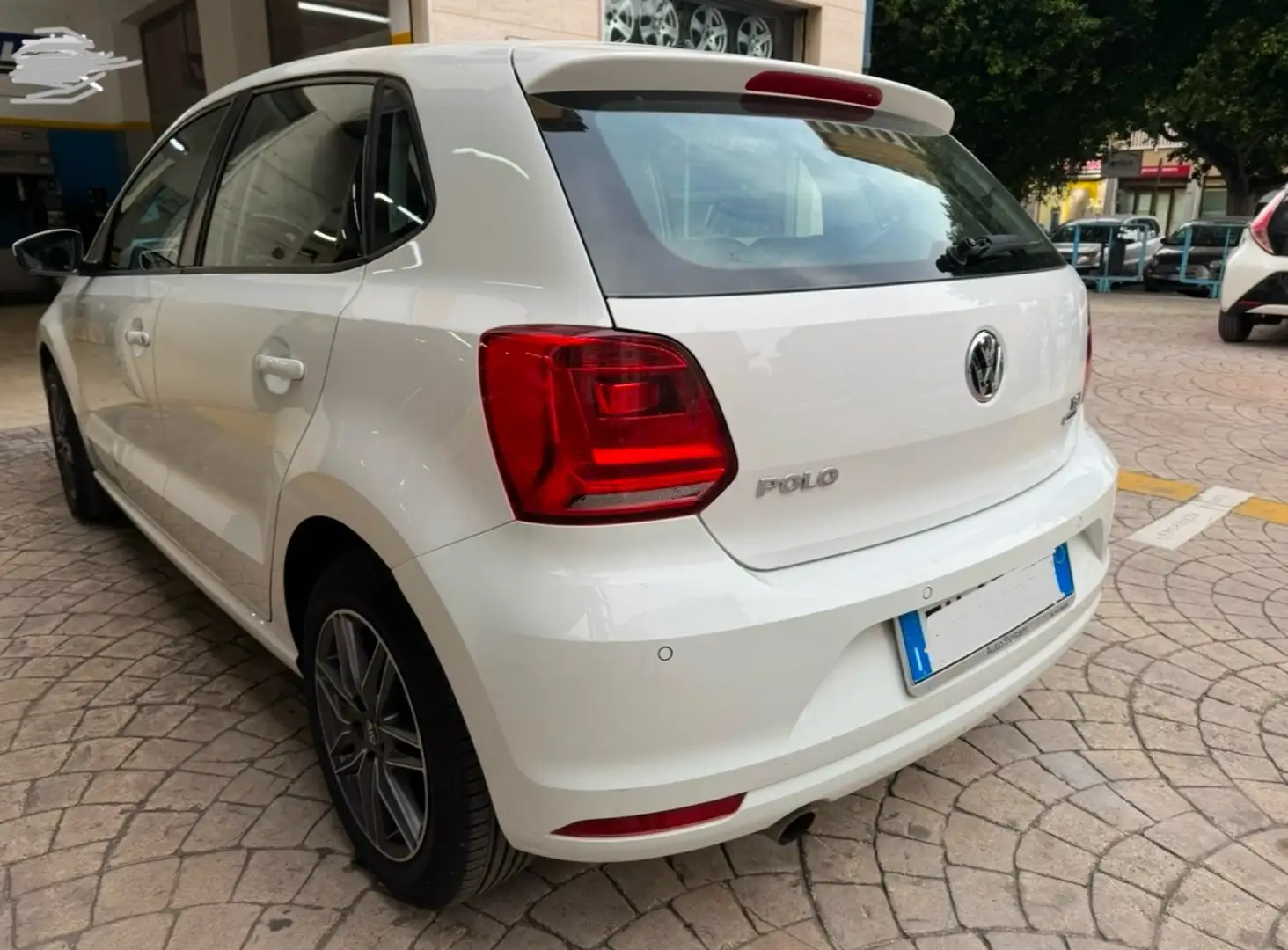Volkswagen Polo 5p 1.2 tsi bm Comfortline dsg - 2