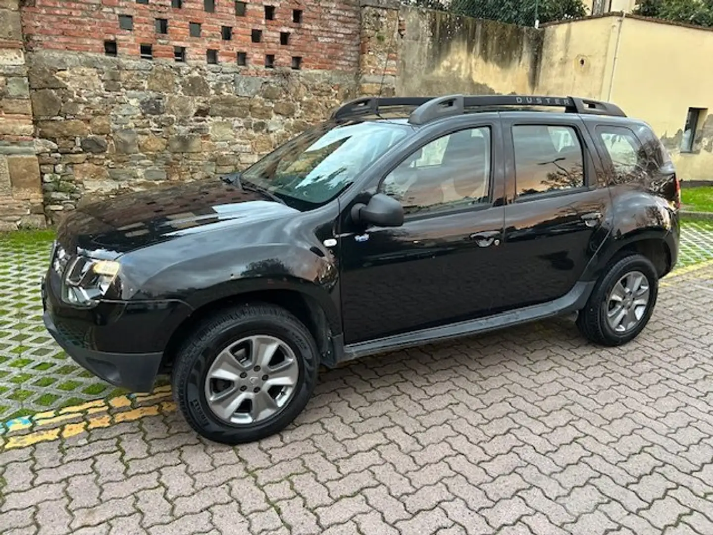 Dacia Duster Duster I 2014 1.5 dci Laureate 4x4 s Nero - 1
