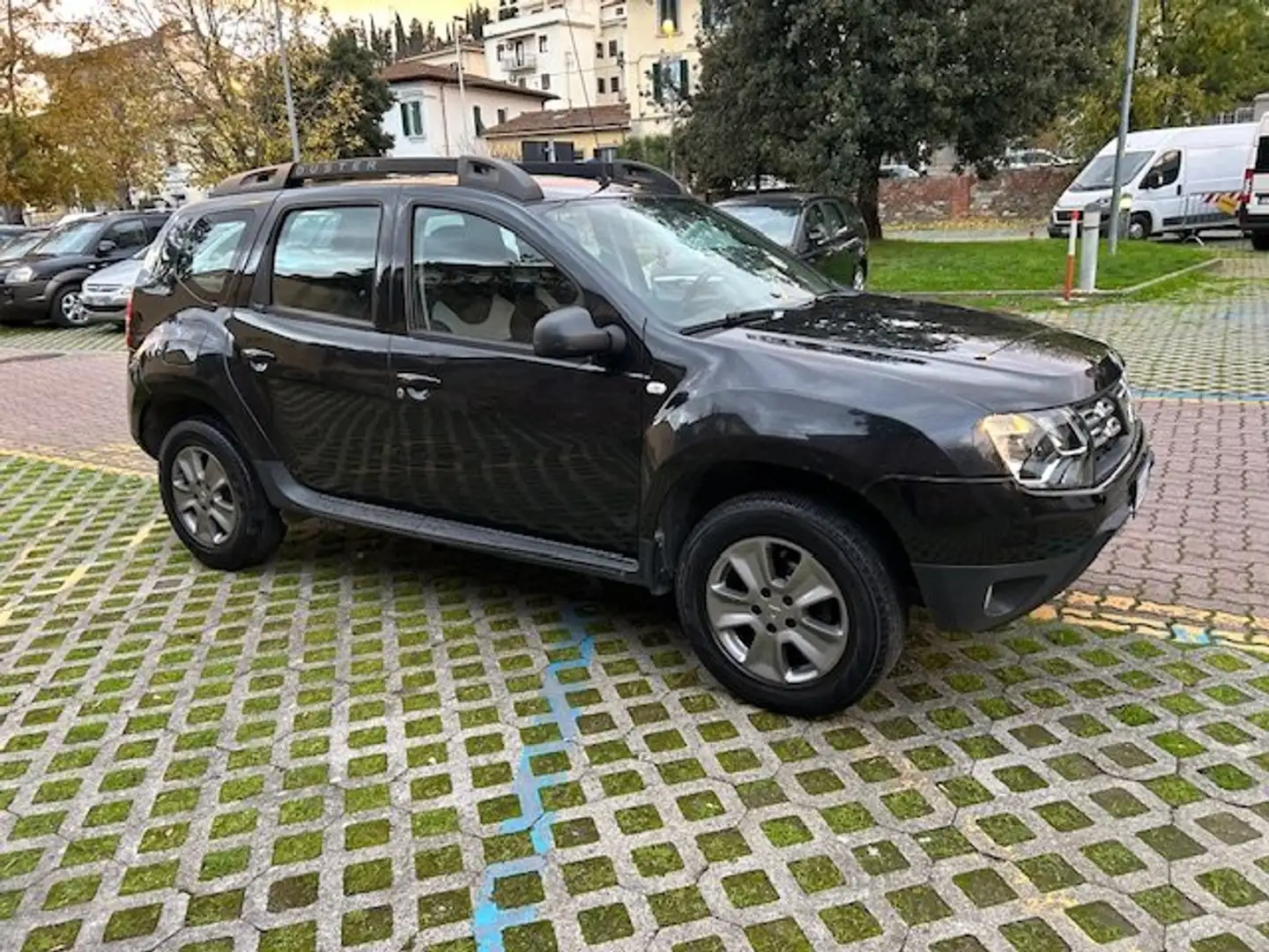Dacia Duster Duster I 2014 1.5 dci Laureate 4x4 s Nero - 2